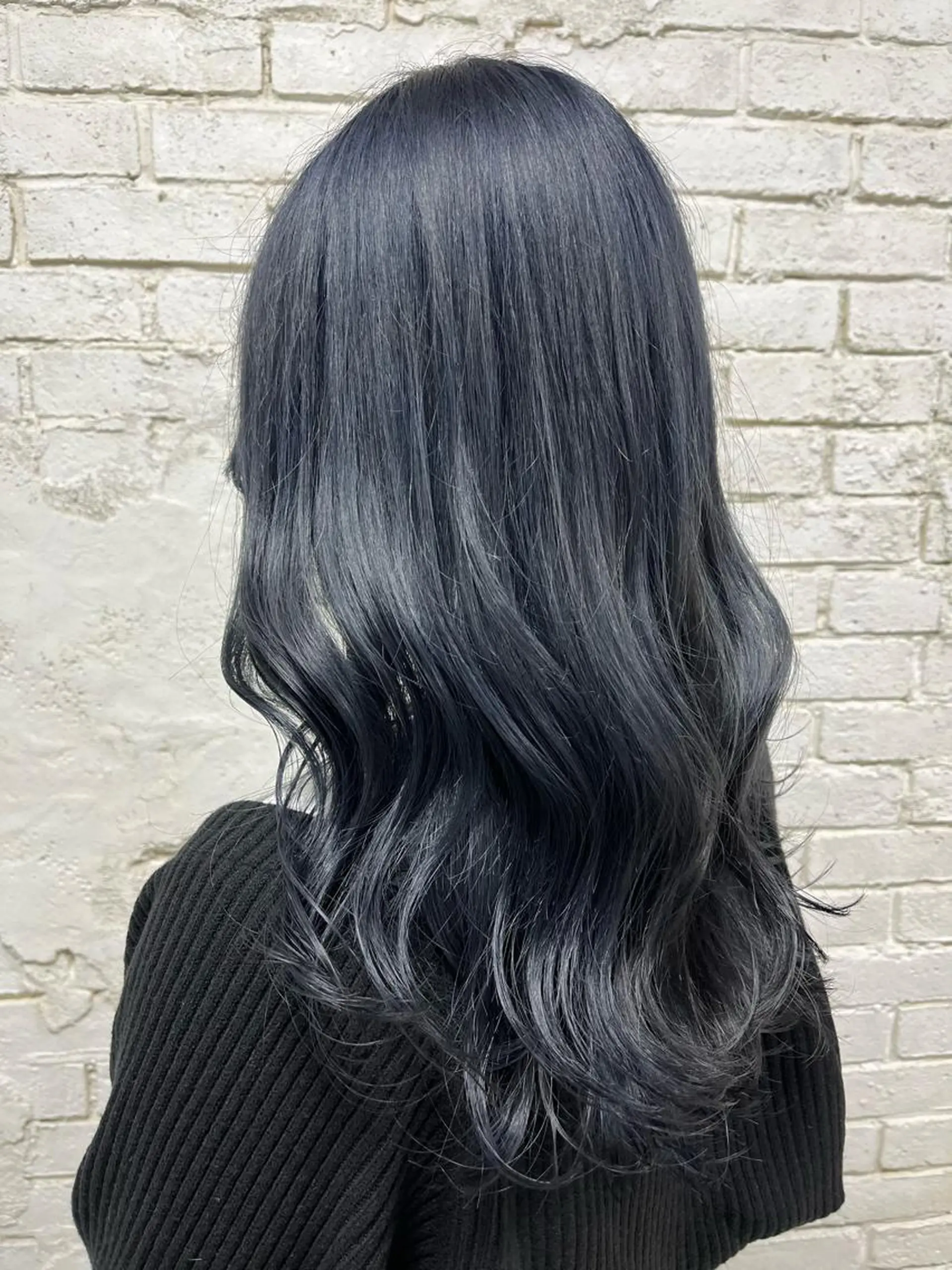 ロング ヘアカラー トリートメント u n aのヘアスタイル