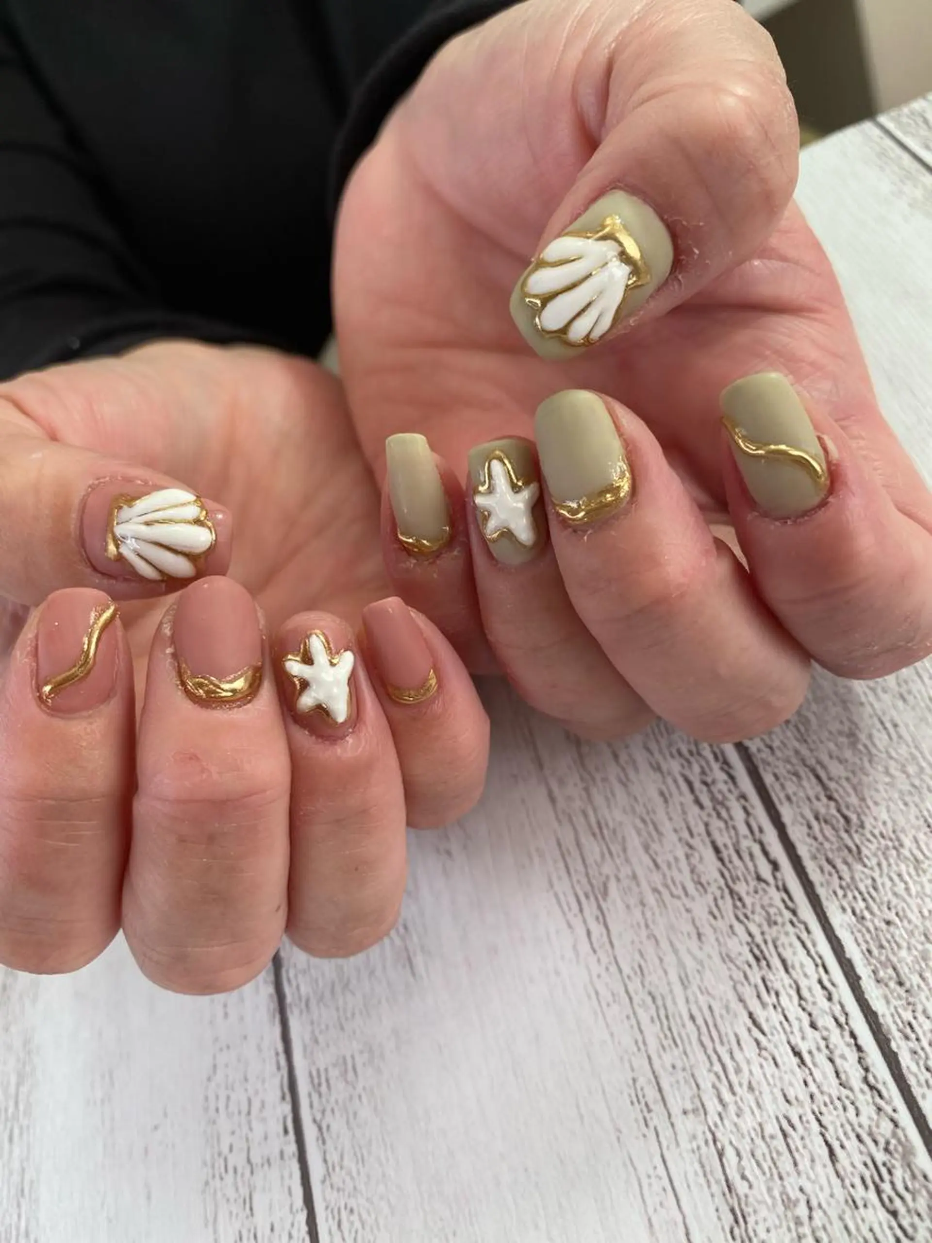 ネイル ハンドネイル NAIL Nutsのネイルデザイン