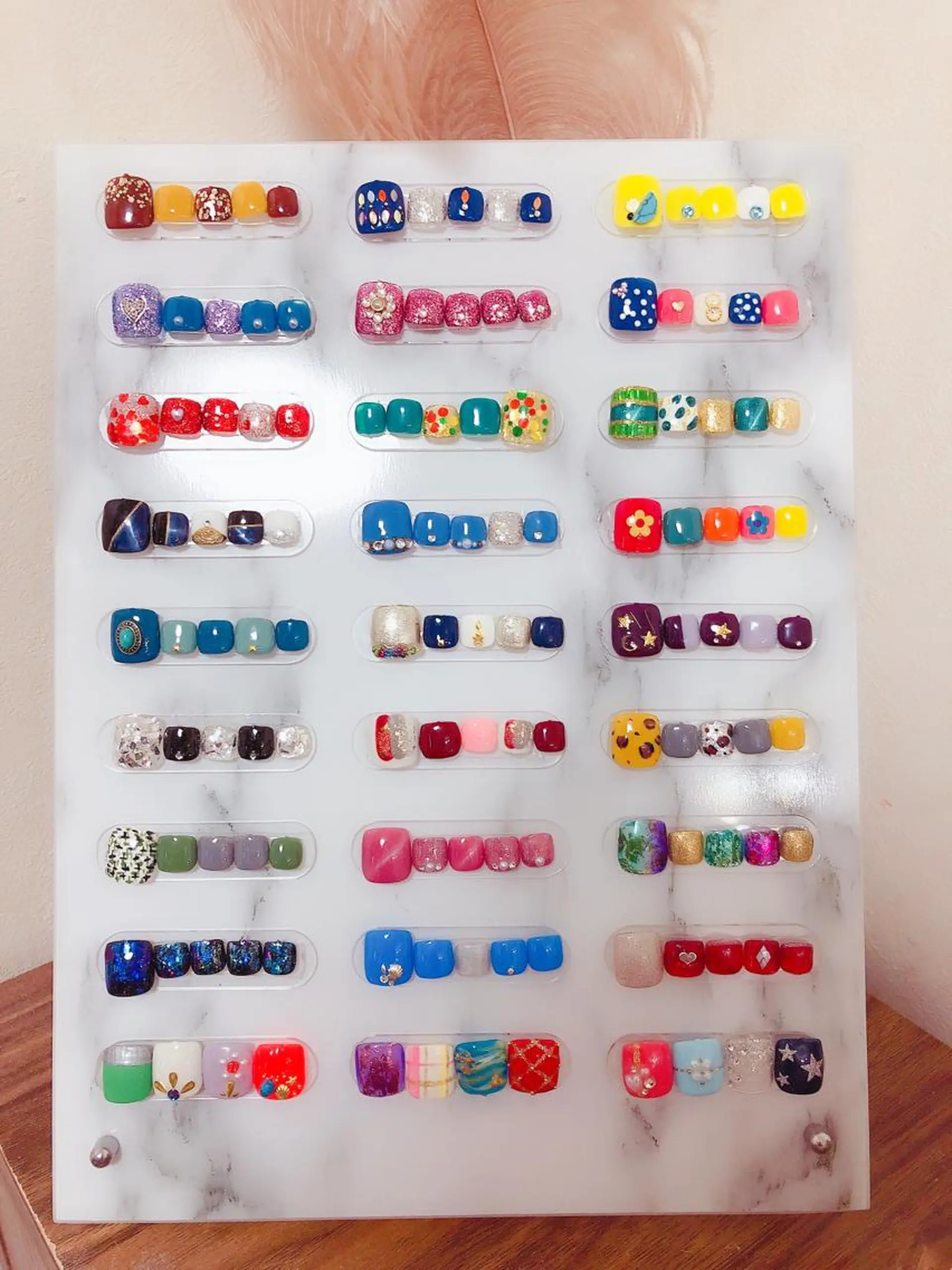 ネイル マジック ミラーのネイルデザイン