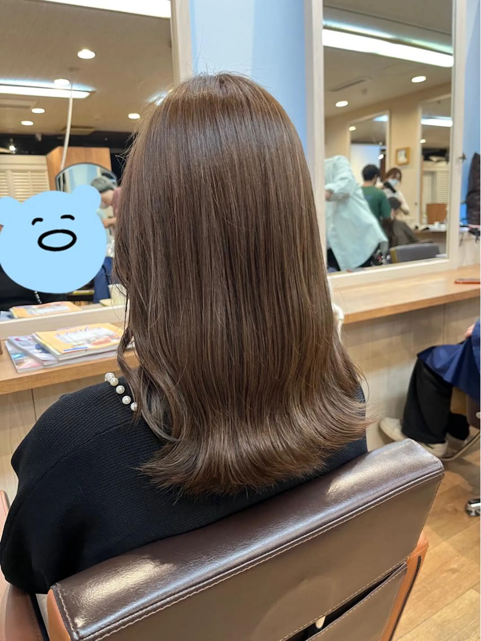 ミディアム カラー ブリーチ 透明感カラー グレージュ ブリーチなしカラー カット ヘアカラー yuri🌼 NUMBER 天王寺のヘアスタイル