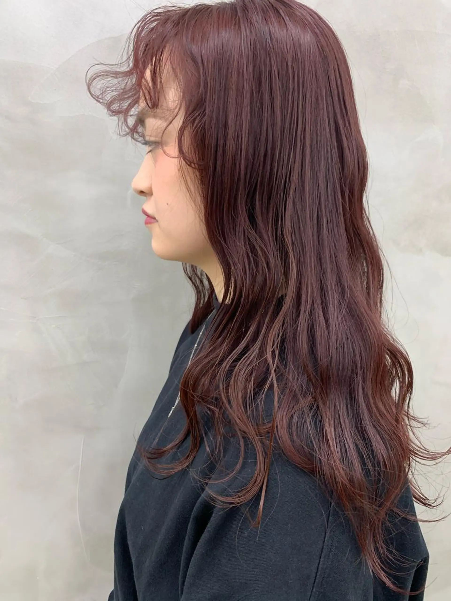 ロング カラー ブリーチ ブリーチなしカラー ピンクカラー suu所属・🐝 hachi🐝のヘアスタイル