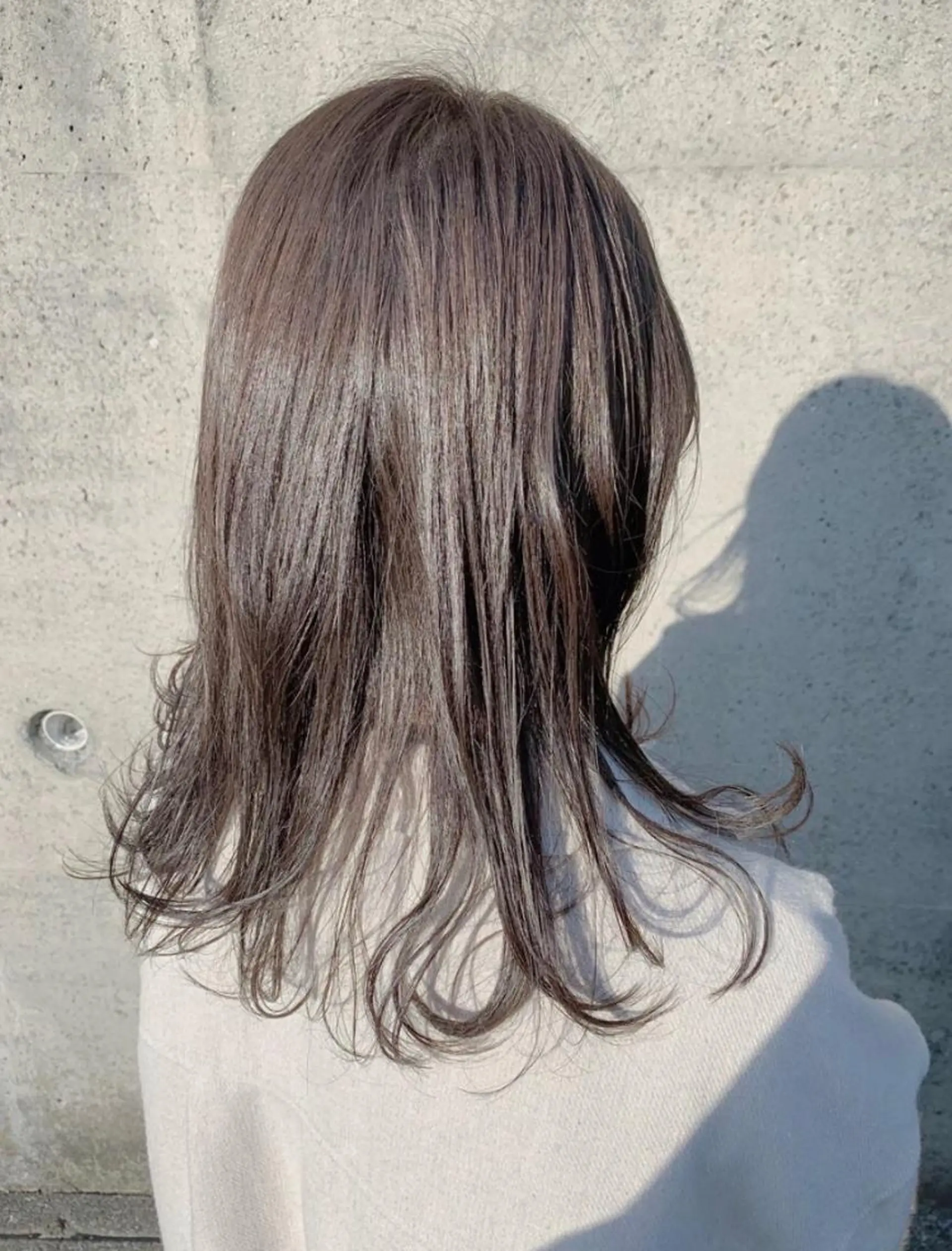 セミロング カラー KAEDE🎀 縮毛矯正＆パーマ特化のヘアスタイル