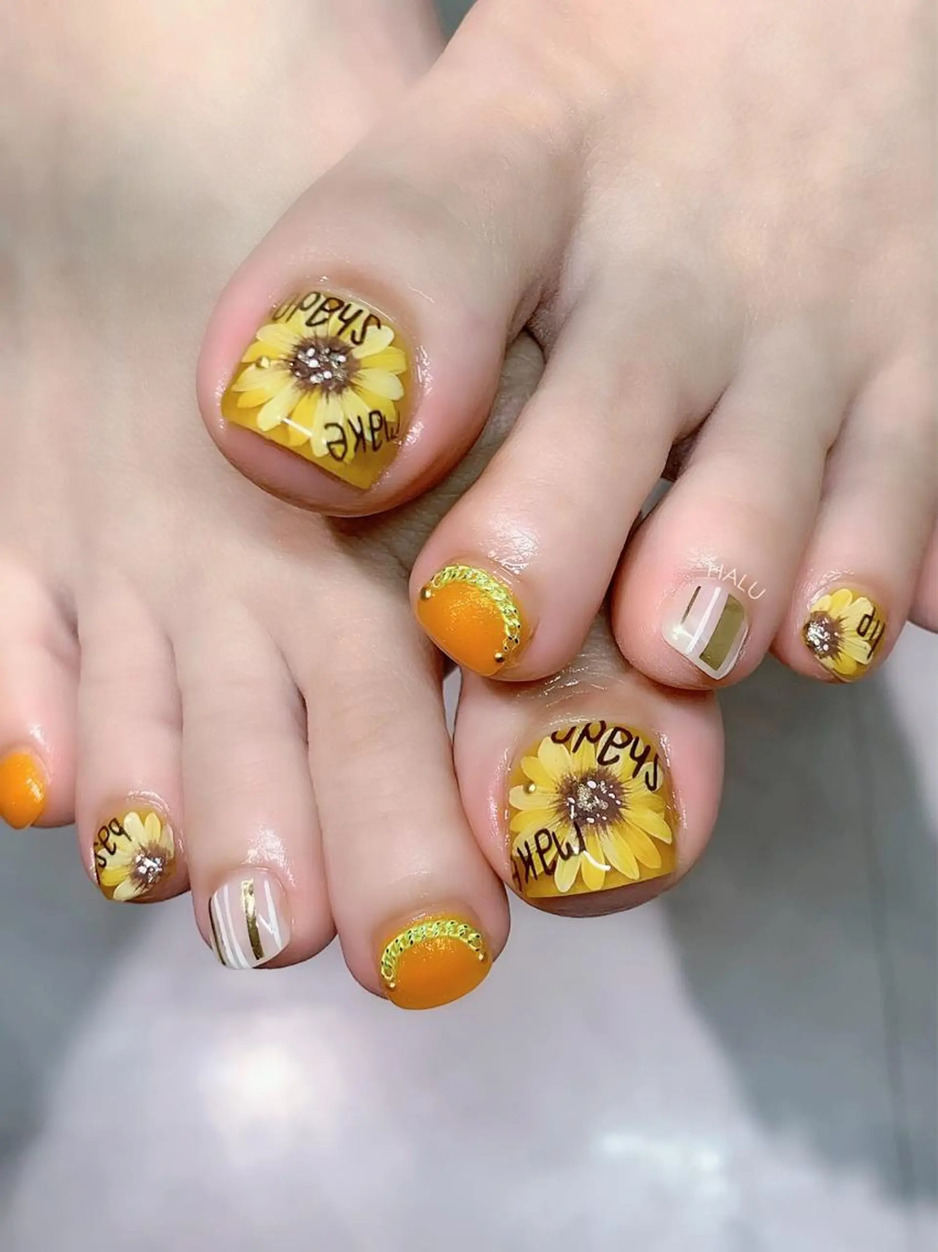 ネイル HALU ハルのネイルデザイン