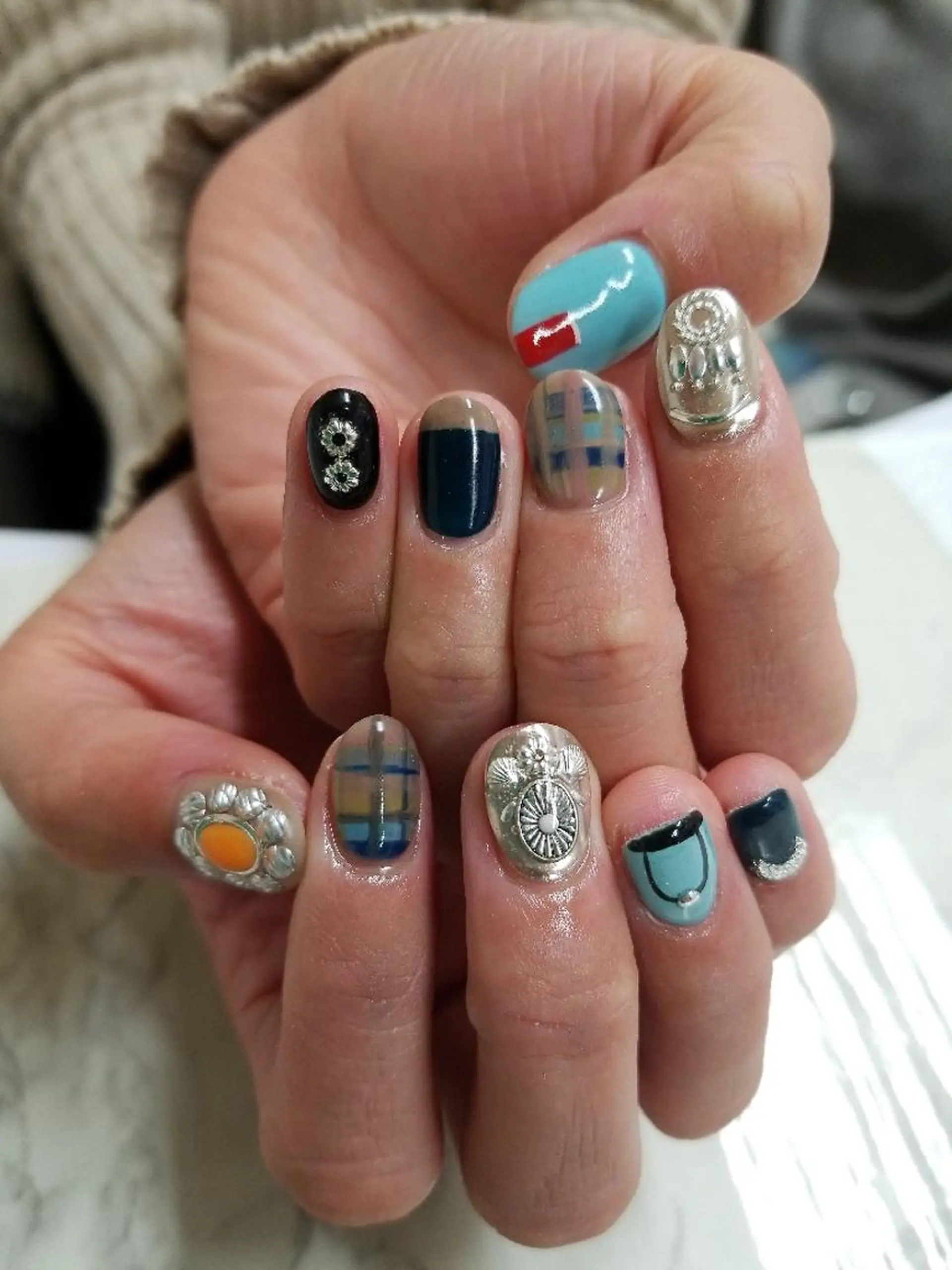 ネイル 河野ちえ (雑誌掲載サロン)のネイルデザイン