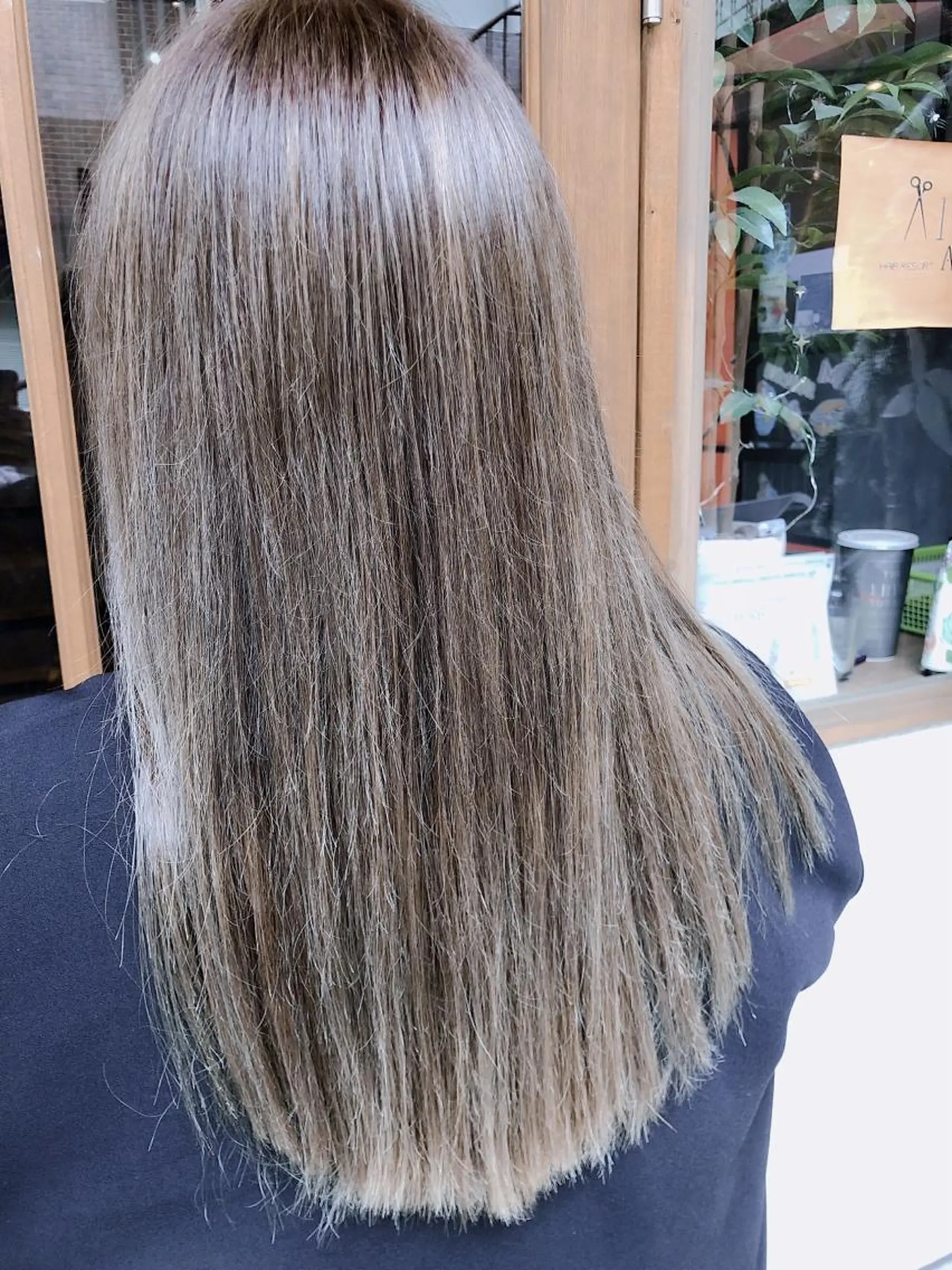 セミロング EYEstylist ·ai MOERIのマツエク・マツパデザイン