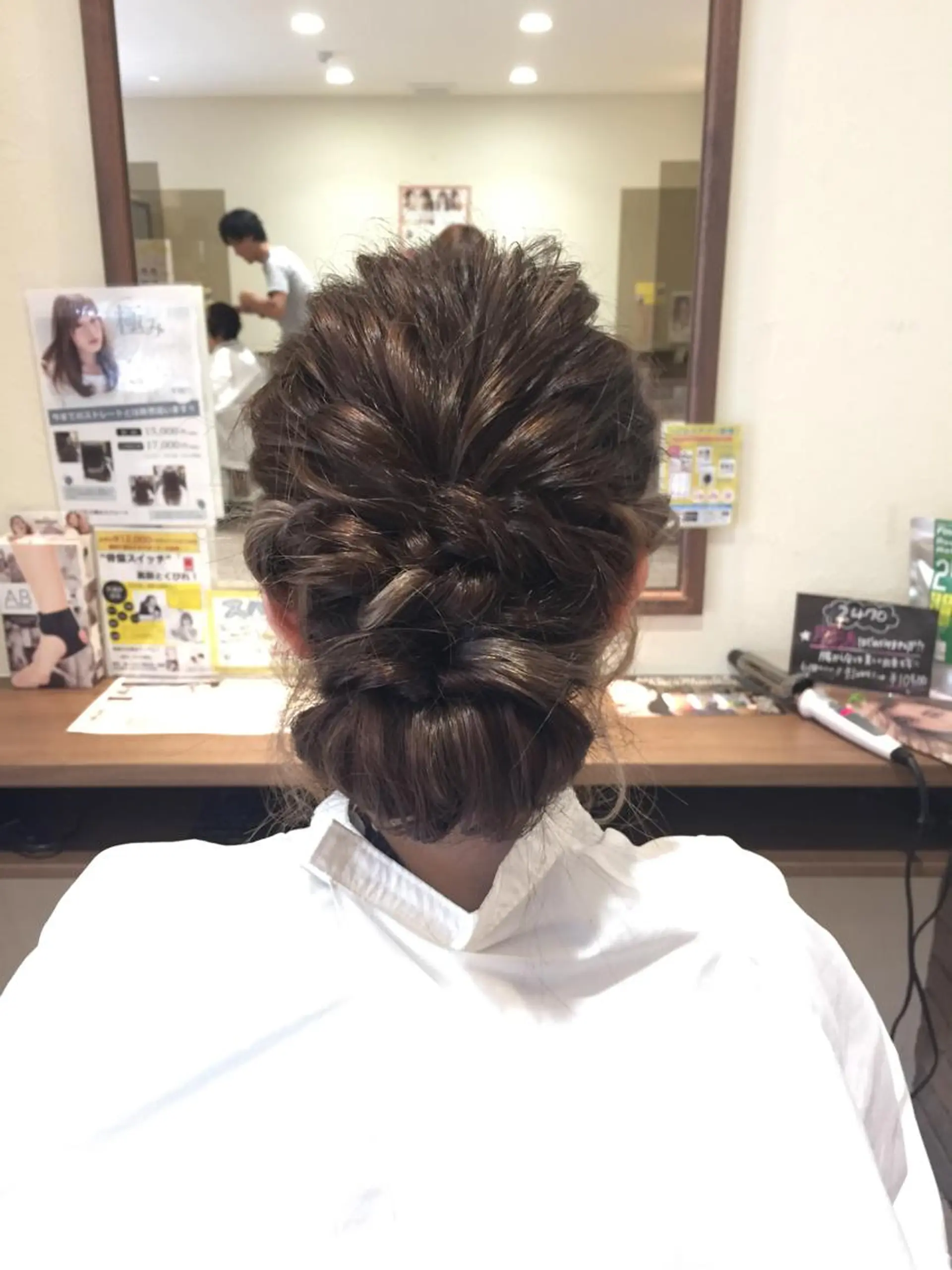 ミディアム セミロング ヘアアレンジ ✨レイヤーお任せ✨ 林有里子のヘアスタイル