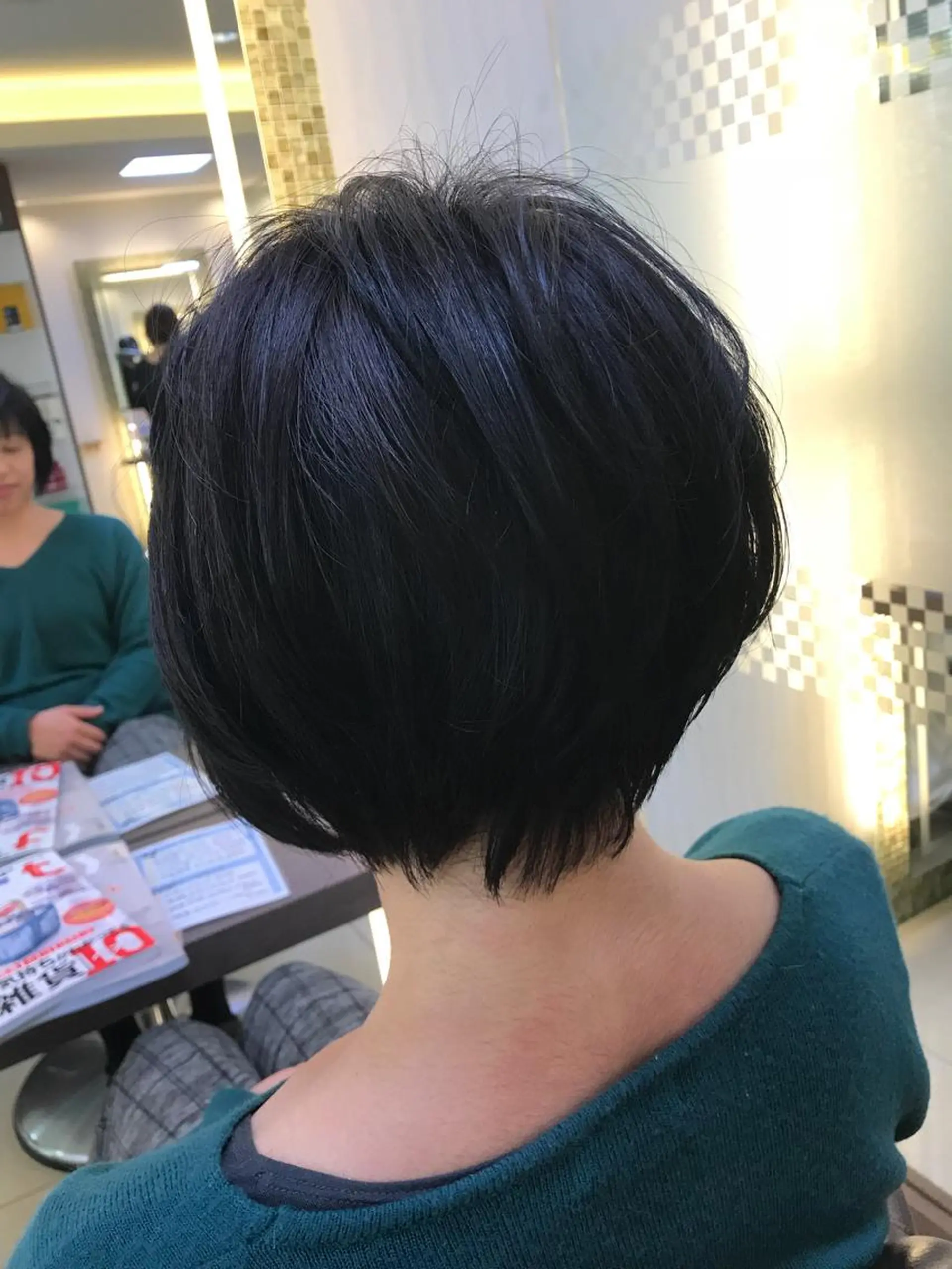 ショート カット 髪質改善縮毛矯正/暖 色カラー/ウエダカナのヘアスタイル
