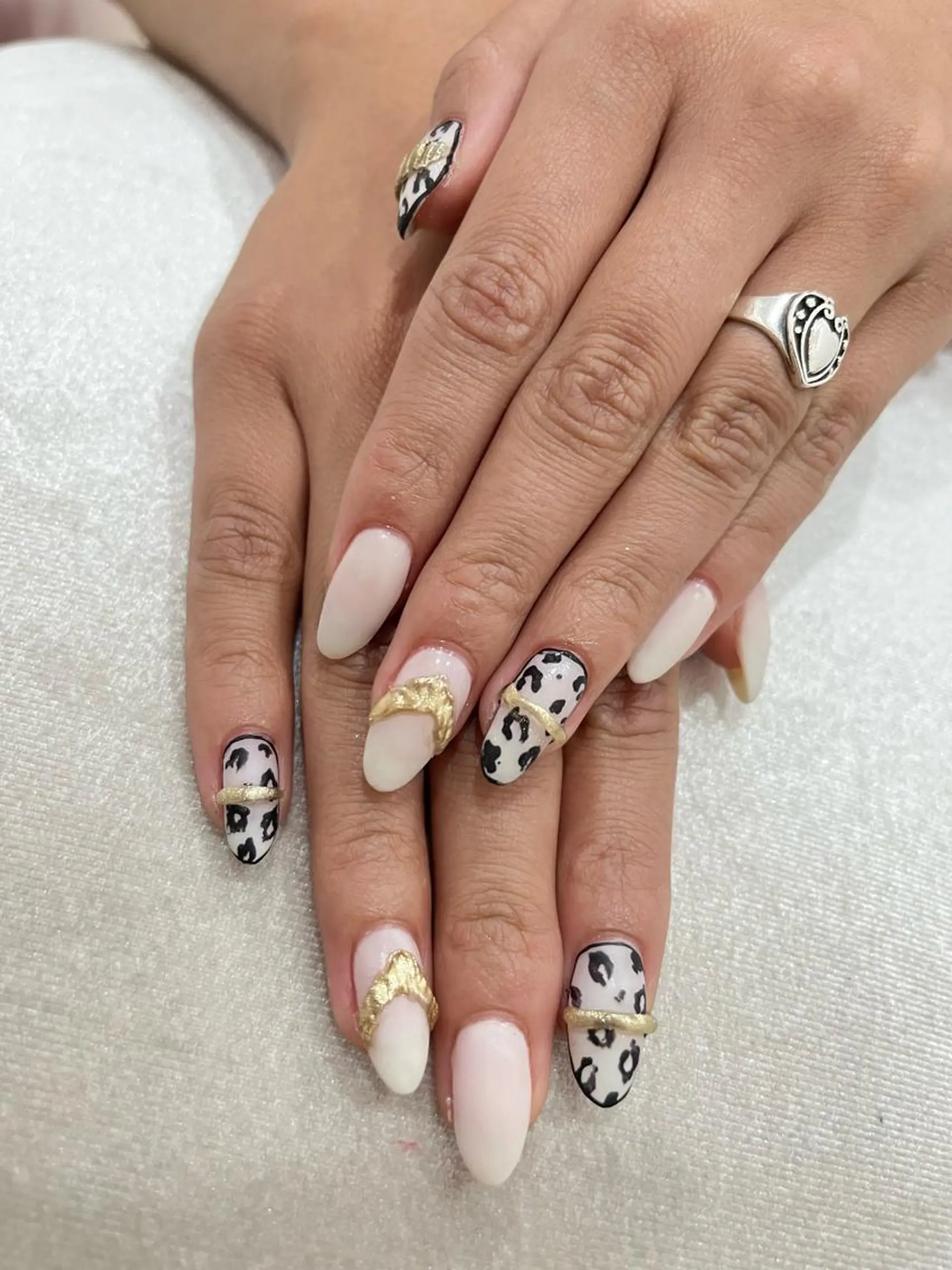 ネイル ハンドネイル Aty Nail yuiのネイルデザイン
