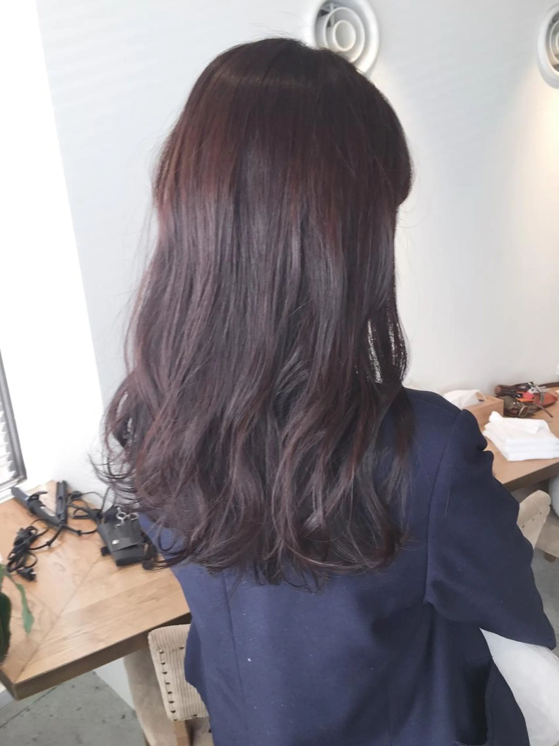 セミロング ショートボブ ボブ ハイライト 外ハネヘア メンズツイスパ ショートフクヤマシンのヘアスタイル