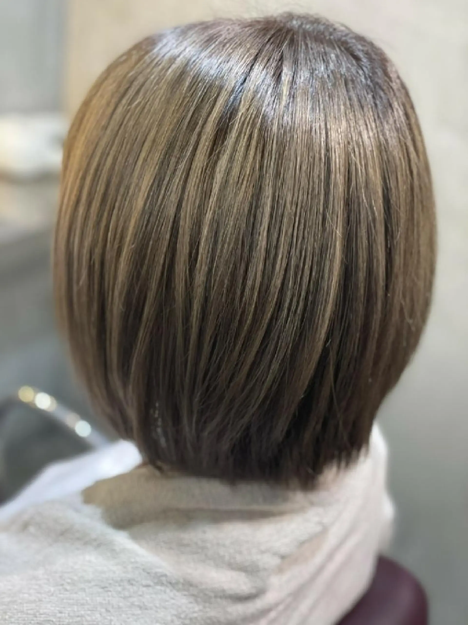 ミディアム 岡田 駿也のヘアスタイル