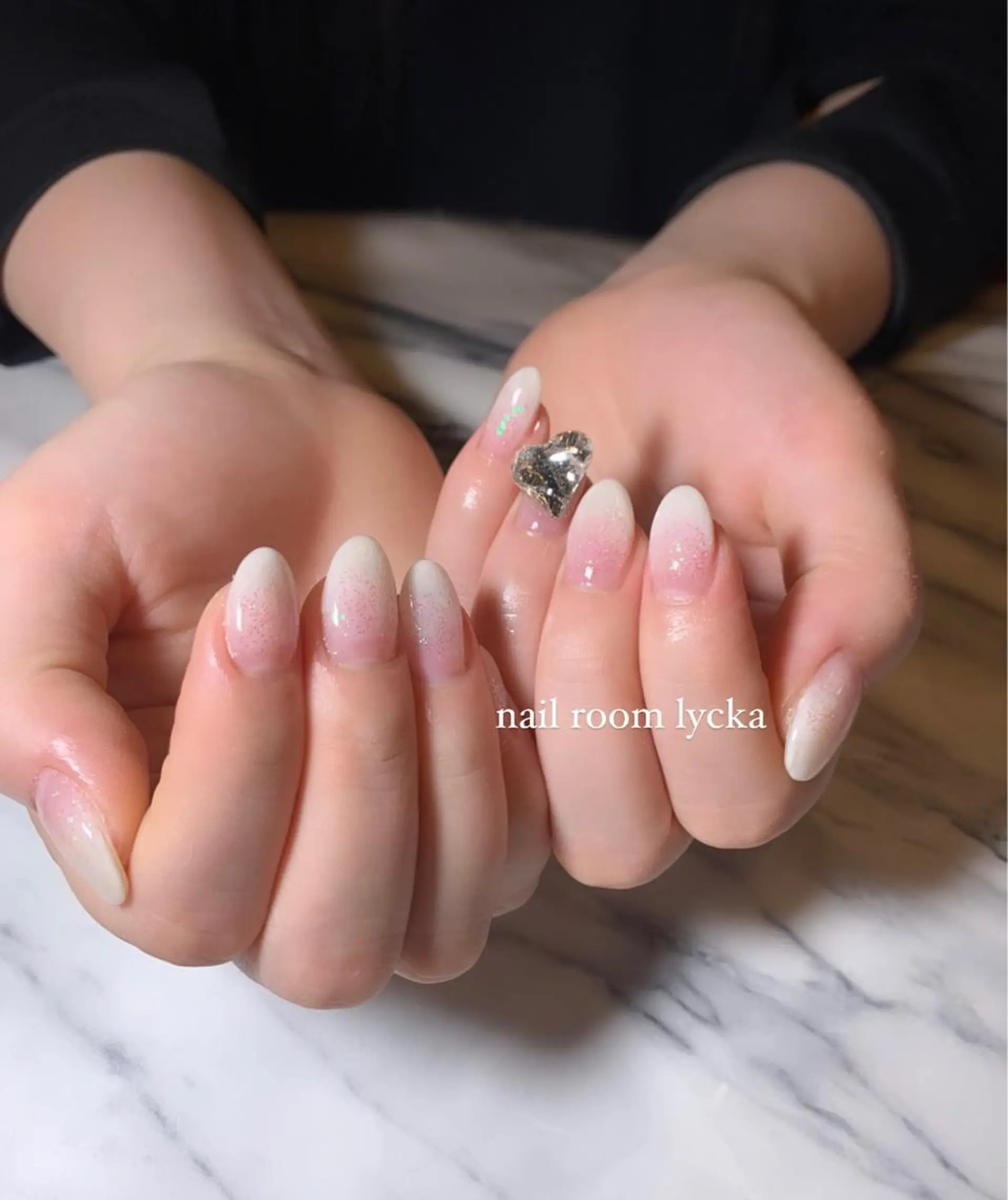 ネイル ﾈｲﾙﾙｰﾑﾘｯｶ 𝐦𝐚𝐲𝐮のネイルデザイン