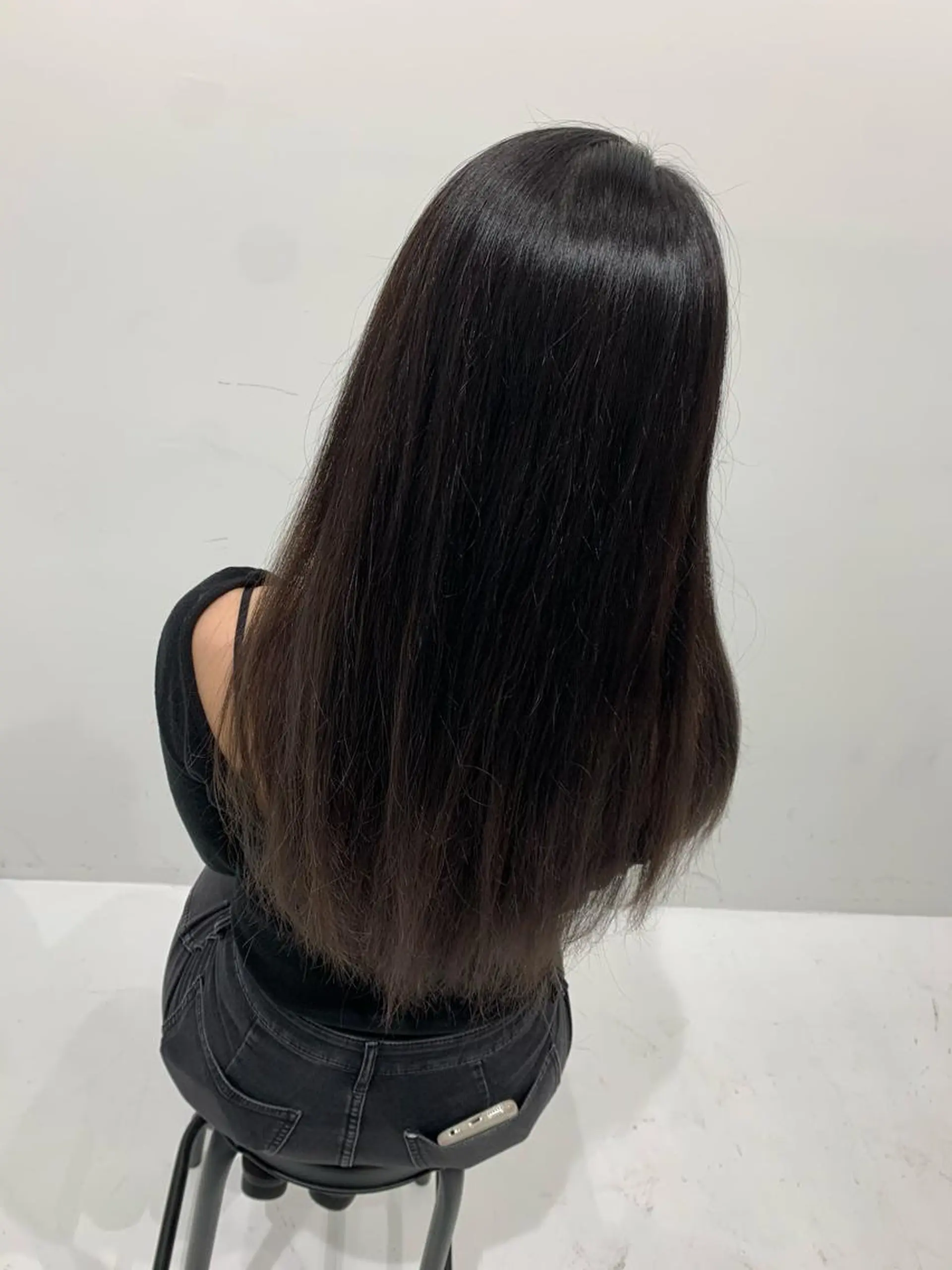 ロング カラー ヘアカラー トリートメント TAKUMI .のヘアスタイル