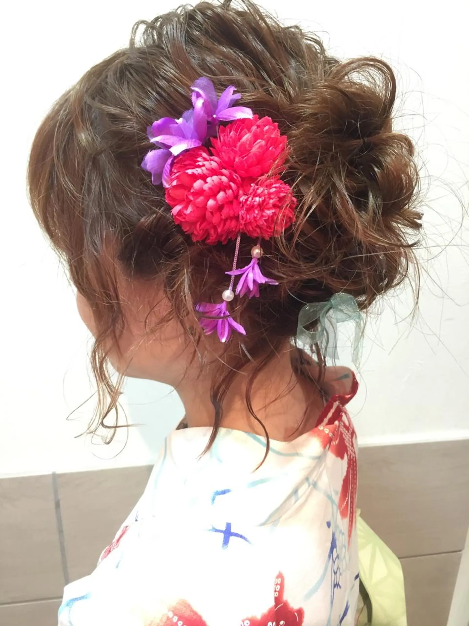 セミロング カラー パーマ ヘアアレンジ おくれ毛 可愛いを作る神 ナオヒロのヘアスタイル