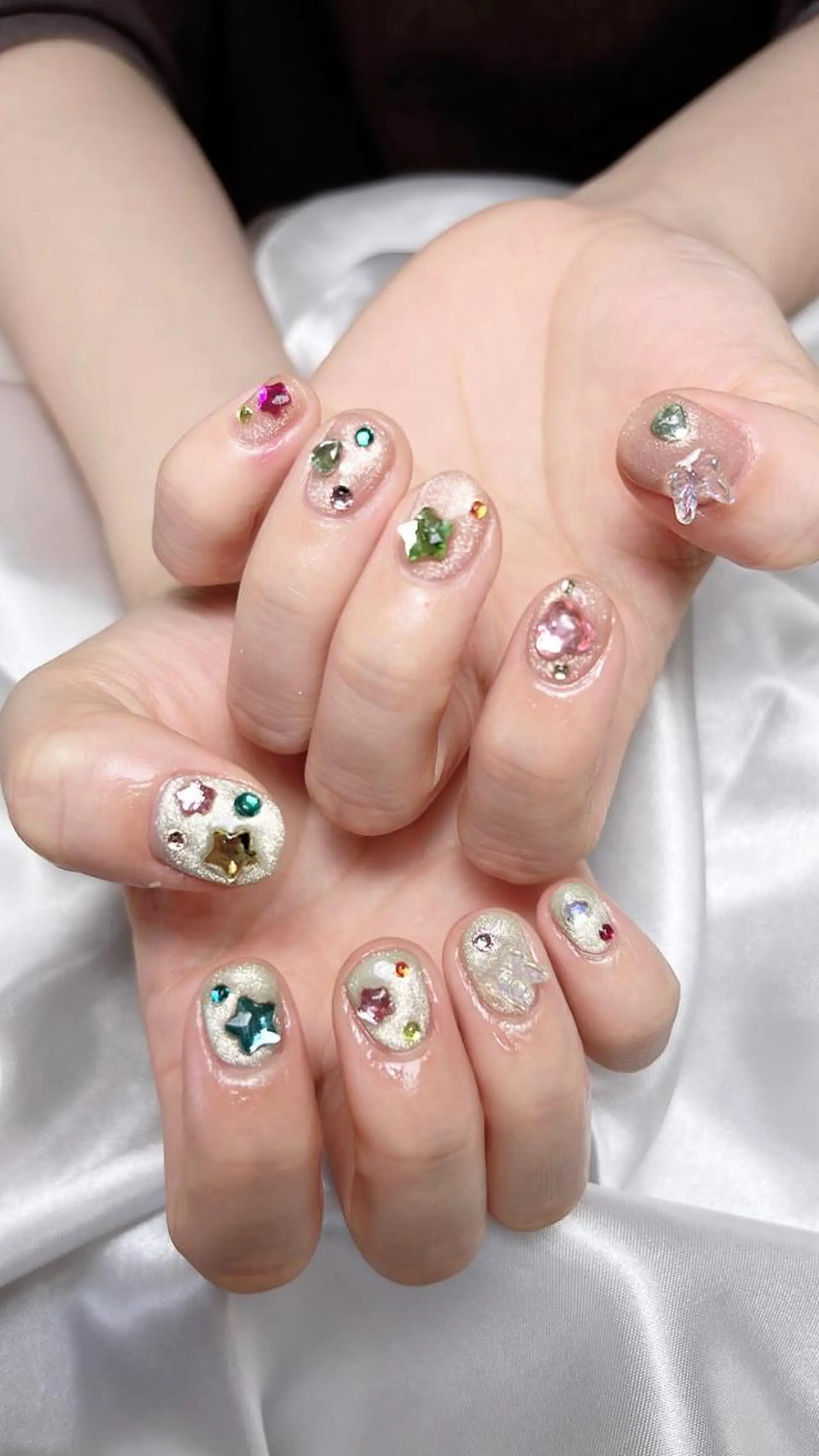 ネイル ewt miniのマツエク・マツパデザイン