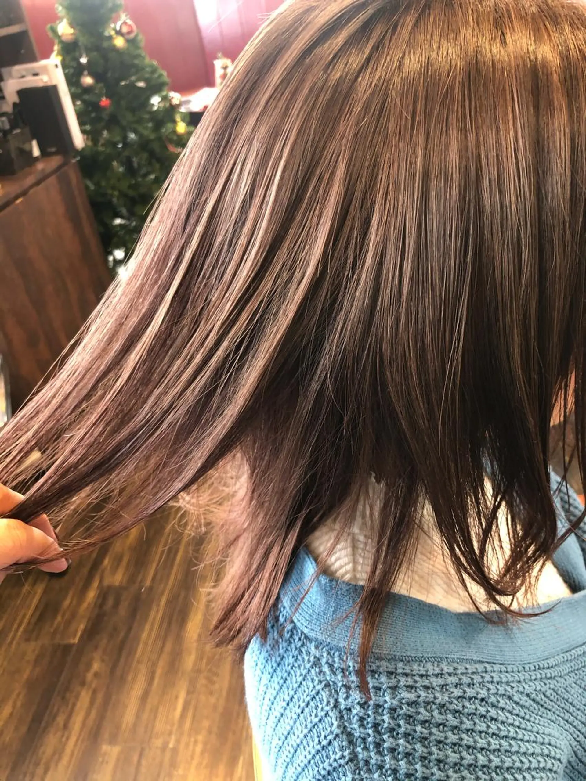 カラー ブラウンカラー 西本 夏美のヘアスタイル