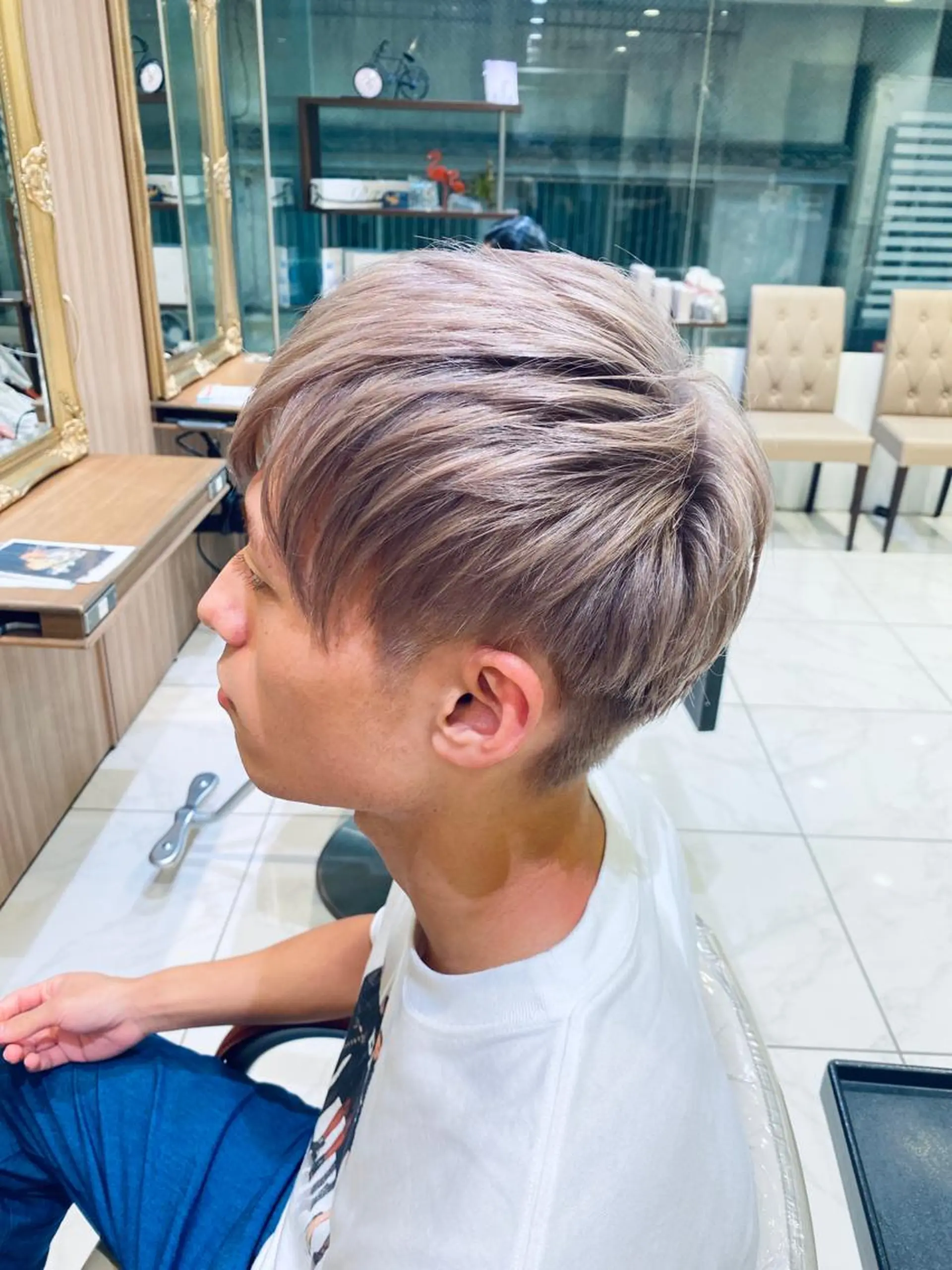 ショート カラー メンズ 古川 琴美のヘアスタイル