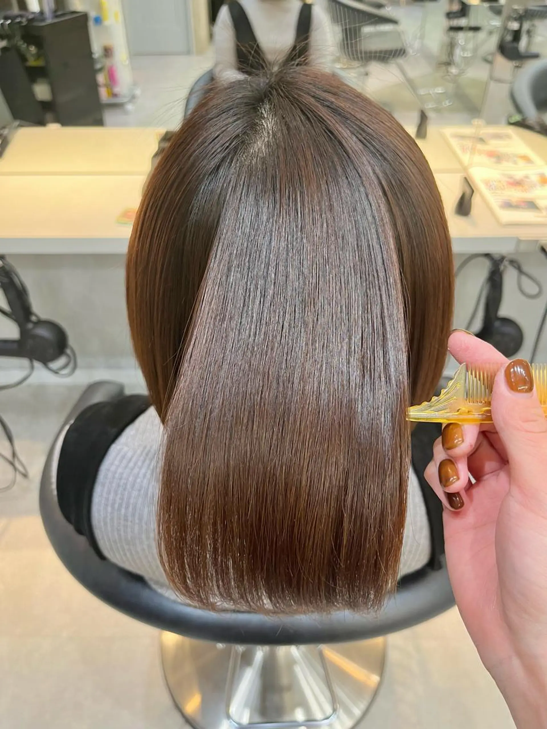 ミディアム カラー カット ヘアカラー トリートメント ヘアセット ボブ｜韓国｜美髪矯正 ｜amika🌙のヘアスタイル