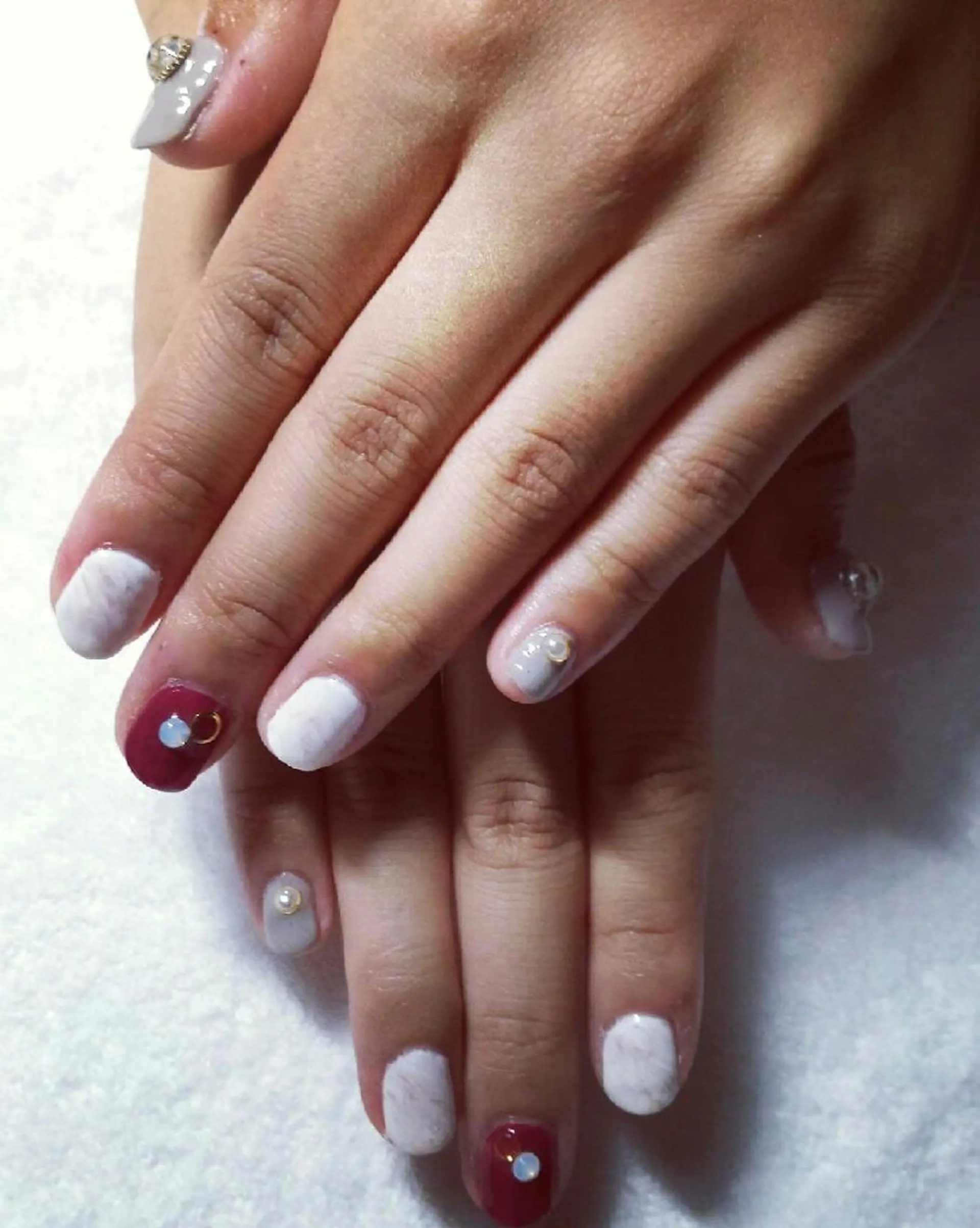 ネイル アートネイル ボルドー ジェルネイル 大理石ネイル(マーブル) 齋藤 あゆみのネイルデザイン
