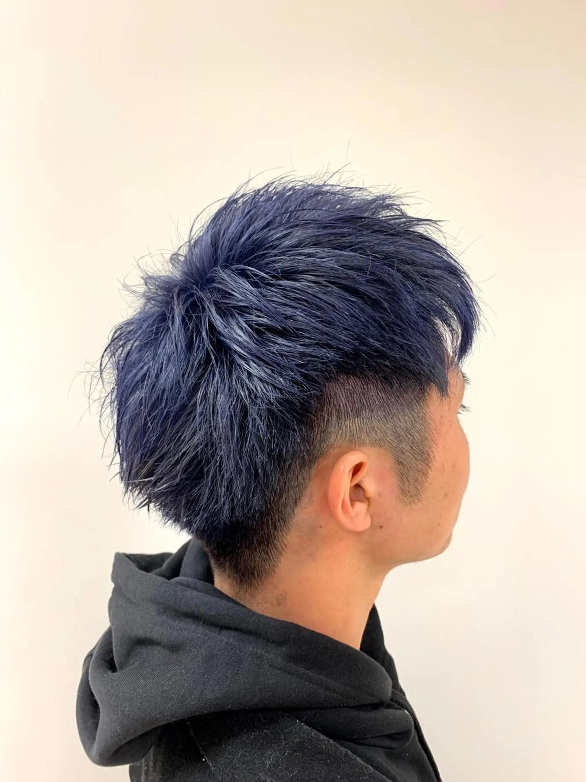 ショート カラー メンズ ハイトーン/ウルフ /レイヤー/坂野幸伸のヘアスタイル