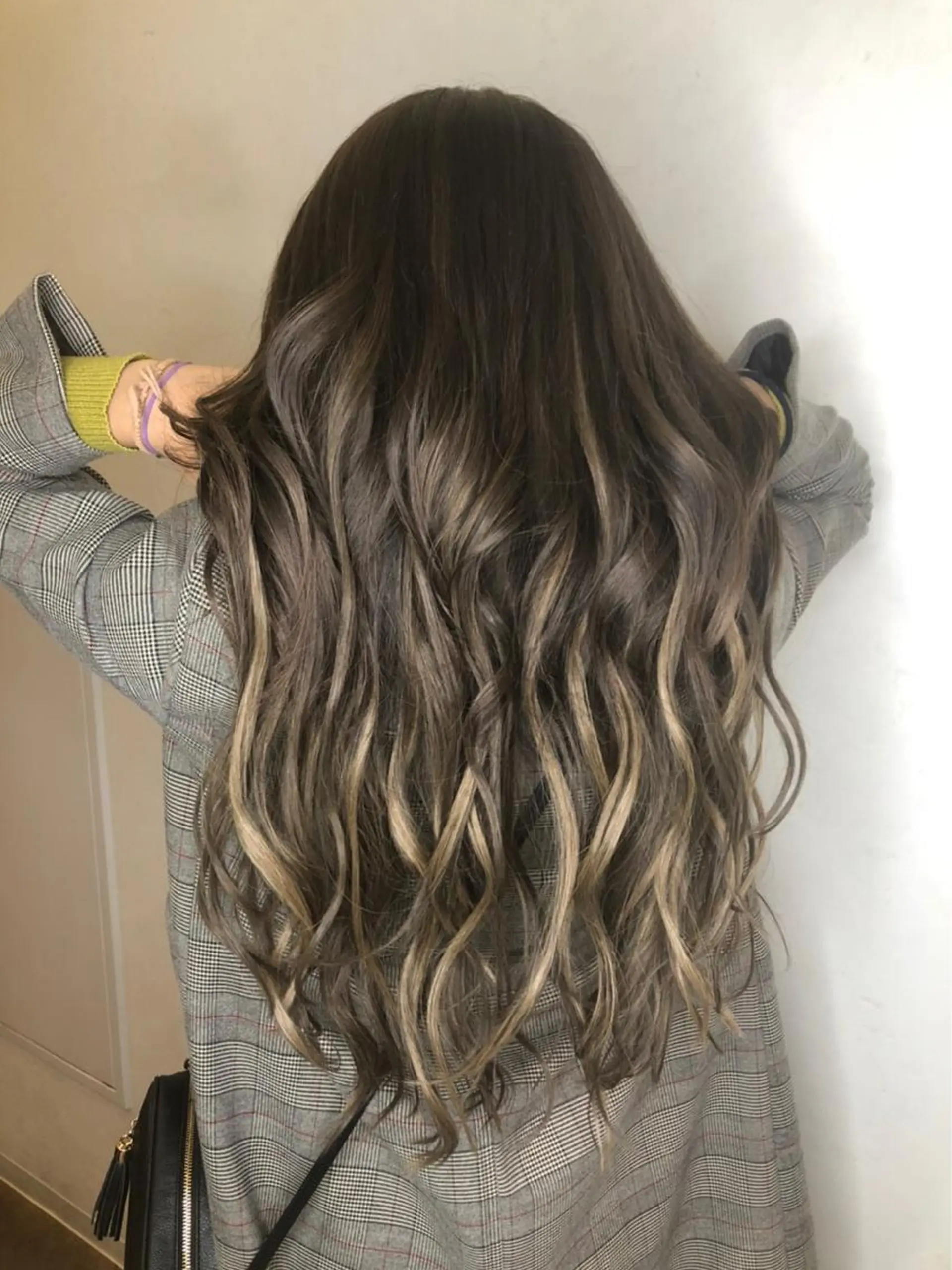 HEARTS和田 ひかりのヘアスタイル