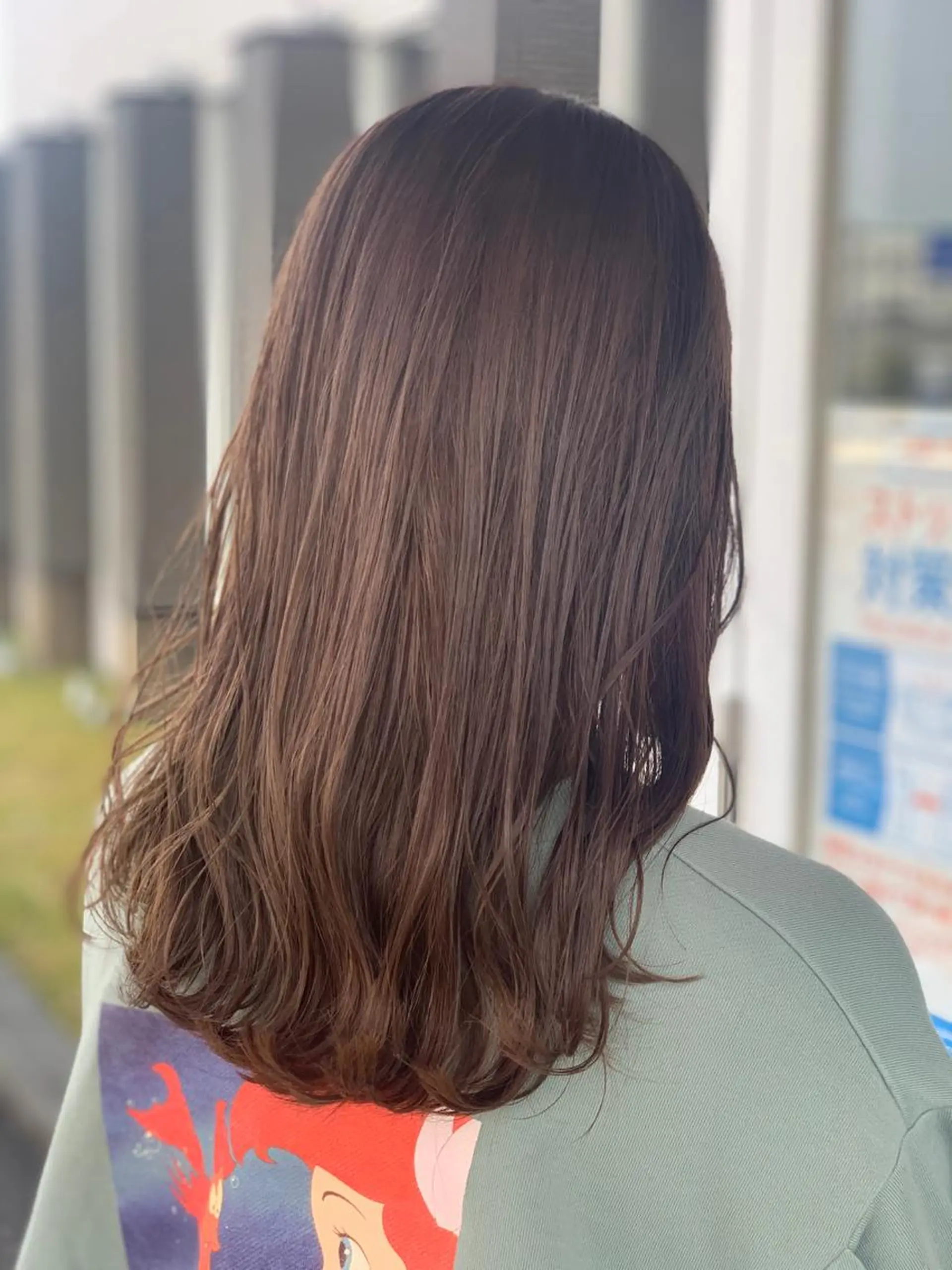 ロング カラー 坂井 水菜美のヘアスタイル