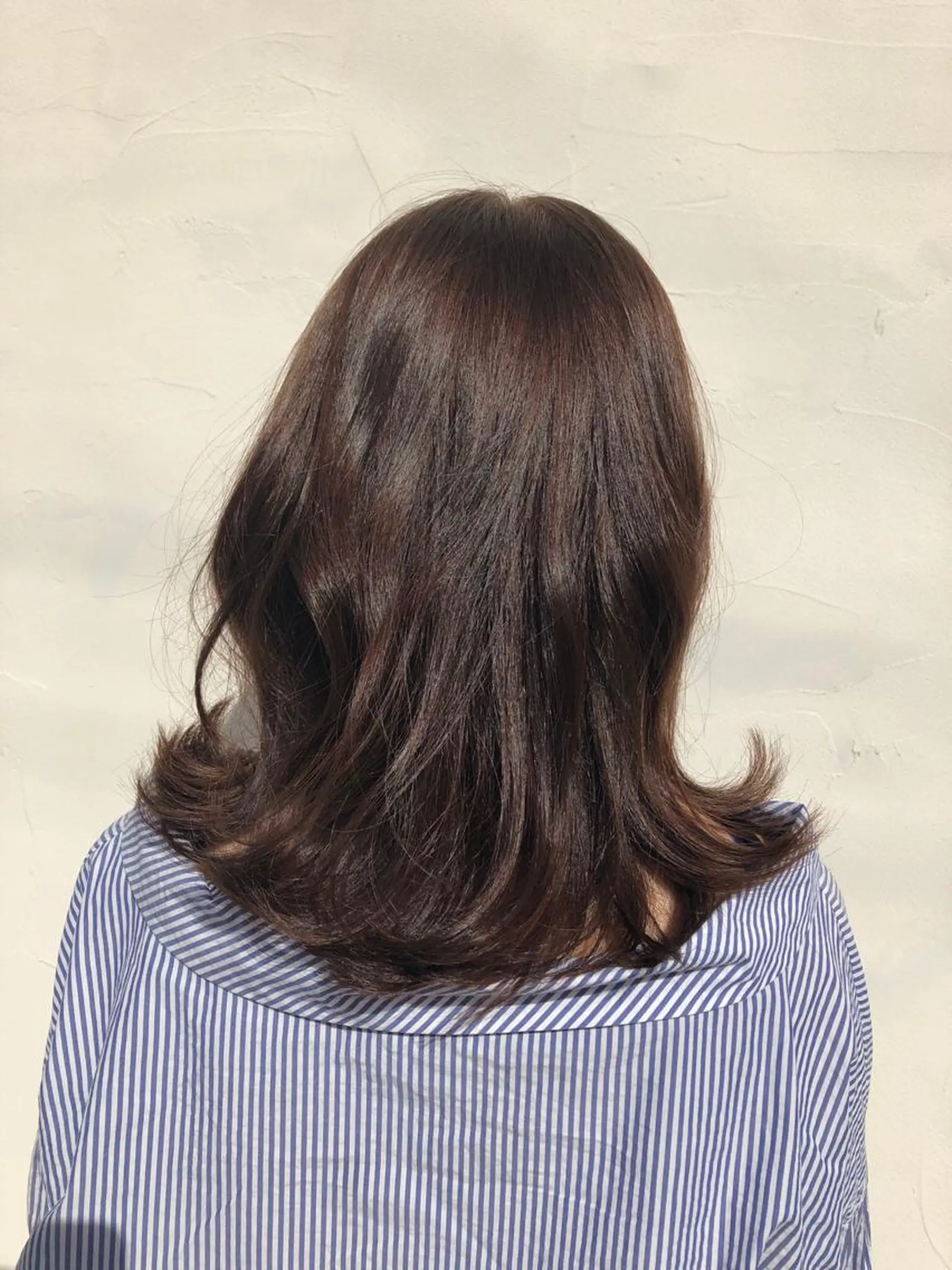 カラー 柴田 日菜子のヘアスタイル