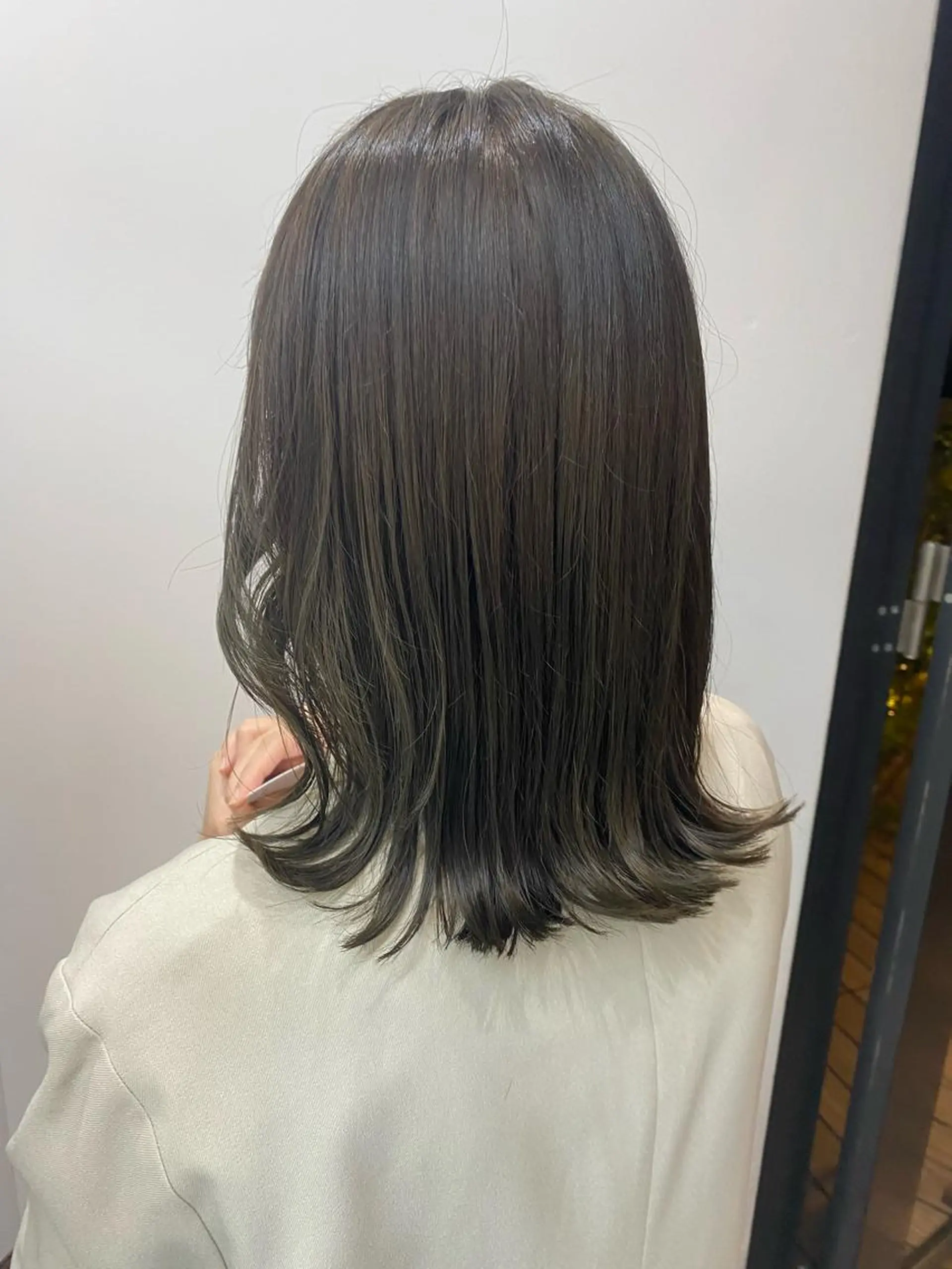 ミディアム カラー ヒラノホナミ 🫧透ける艶髪🫧のヘアスタイル