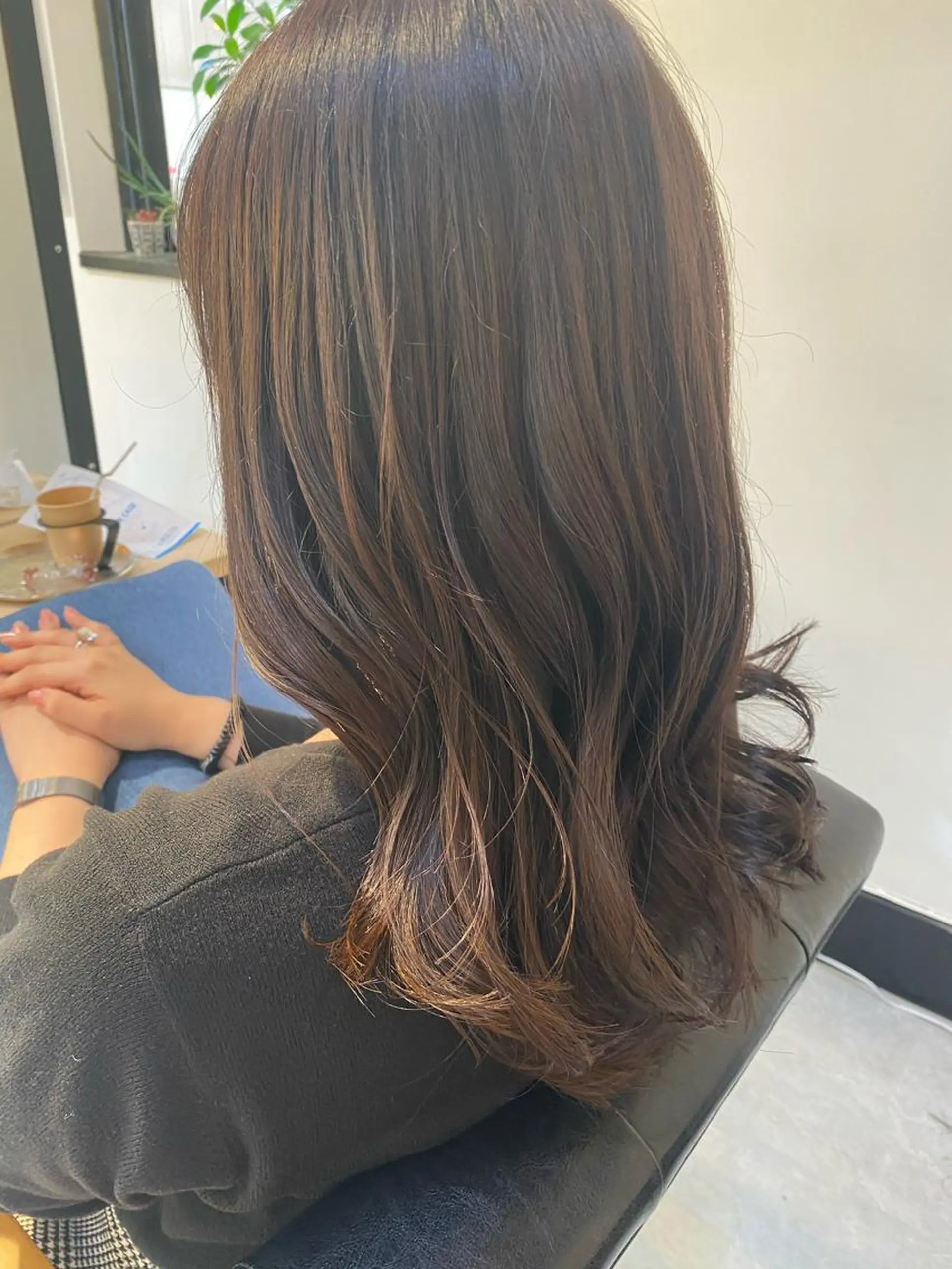 ロング カラー 透明感カラー グレージュ オリーブグレージュ オリーブグレー カット ヘアカラー トリートメント ヘッドスパ CARICIA🌱 masaeのヘアスタイル