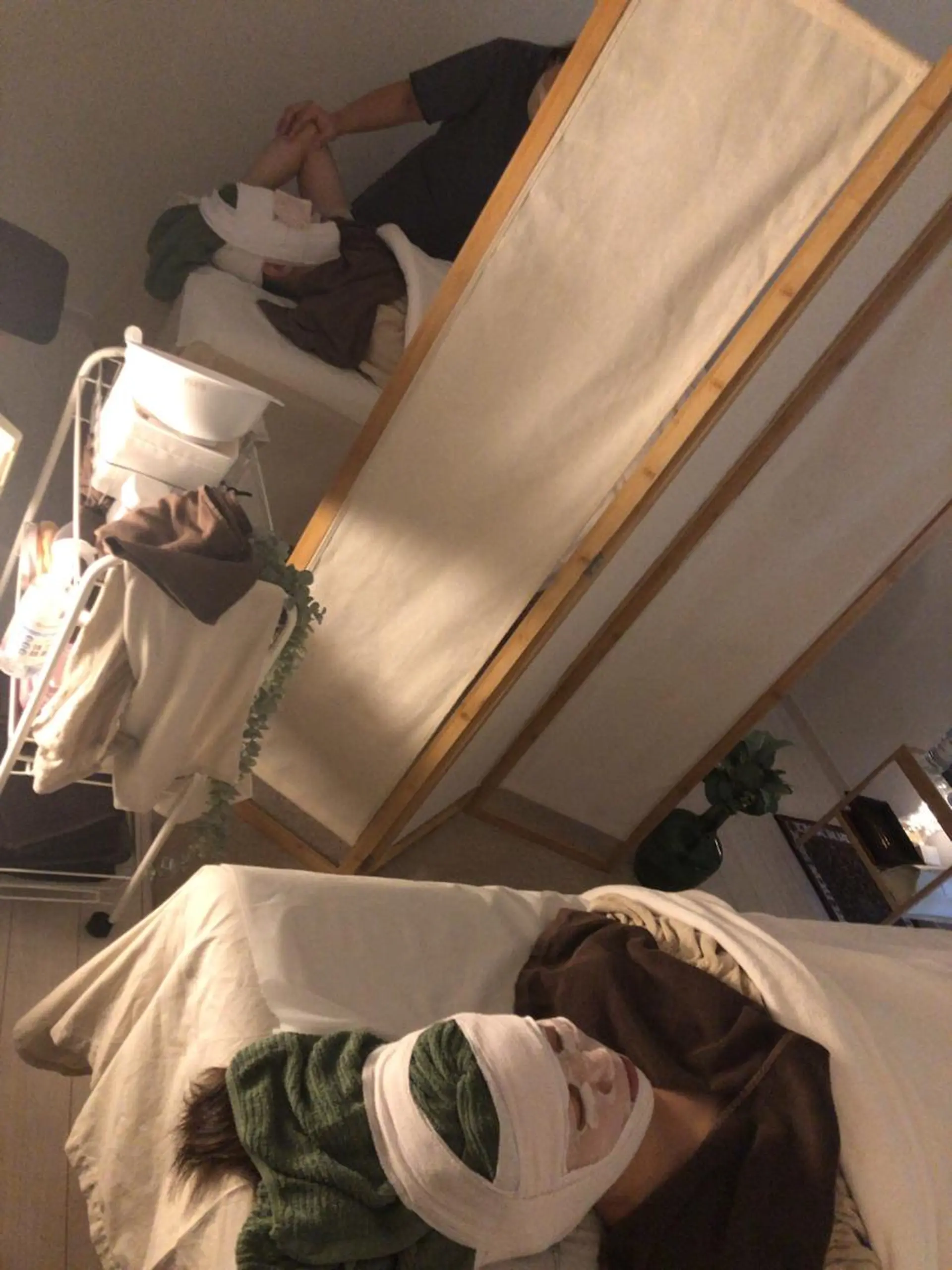 ミディアム パーマ ヘアアレンジ メンズ マツエク・マツパ 即小顔•眠りの 温ヘッド【jiu】のエステ・リラクイメージ