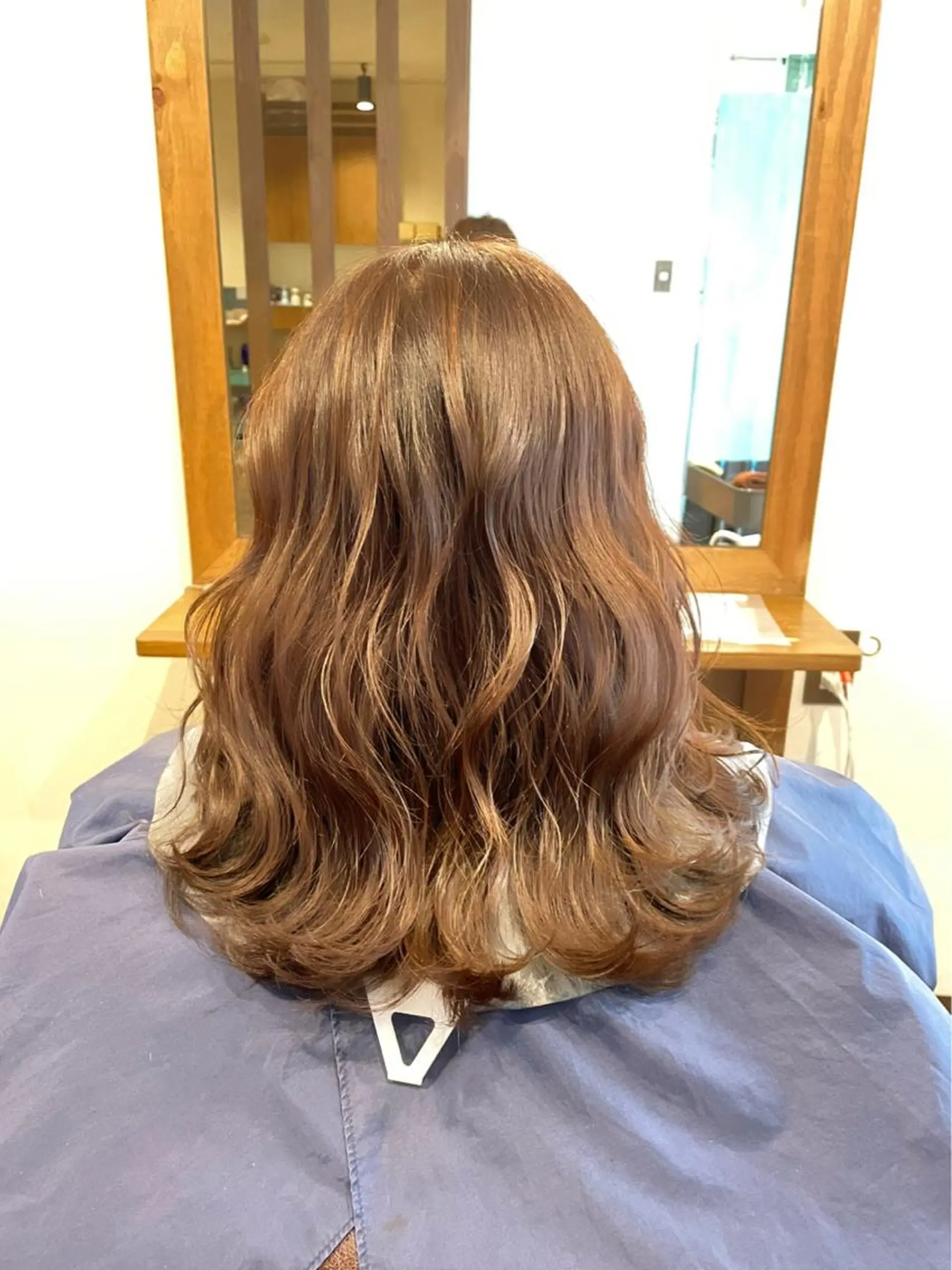 ミディアム カラー ベージュカラー 透明感カラー/ブリー チ無し/瀧田恭平のヘアスタイル