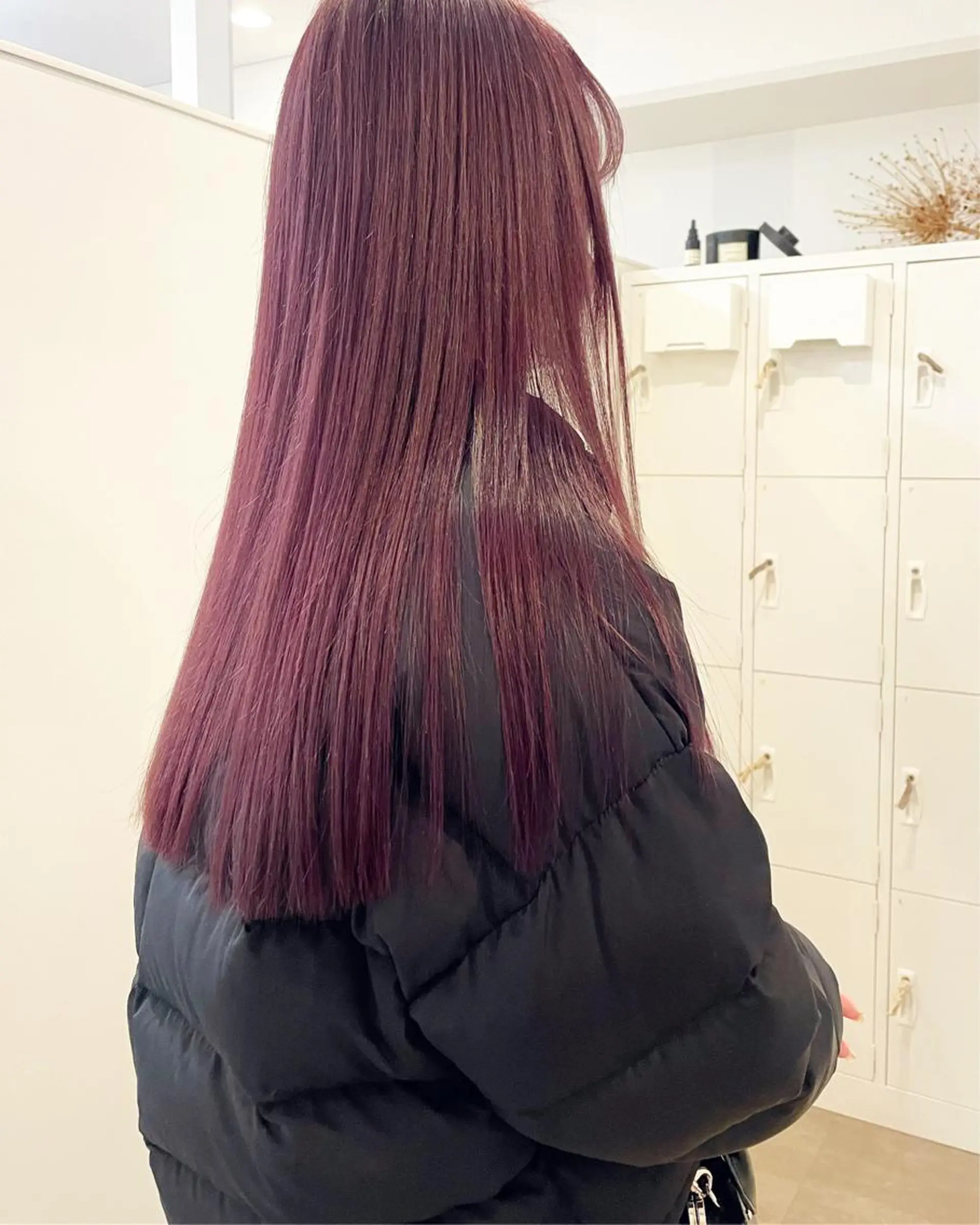 ロング カラー 佐藤 永夏のヘアスタイル