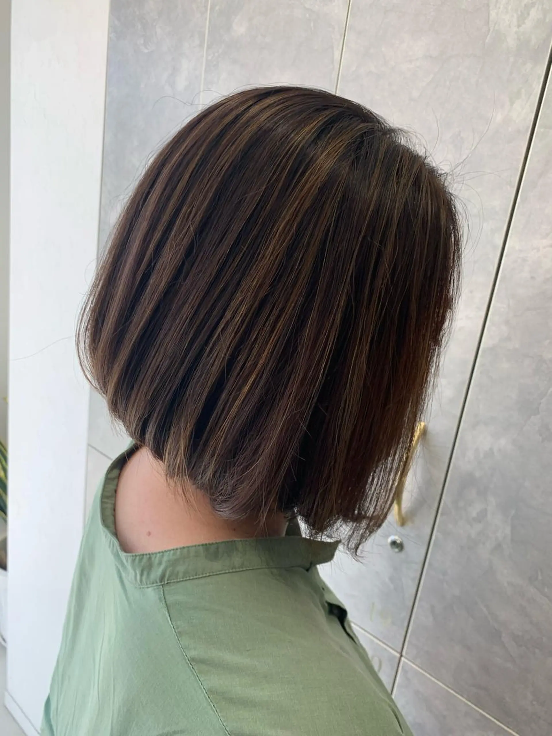 ミディアム カラー グレージュ ハイライトカラー ハイライト stylist N0Nのヘアスタイル