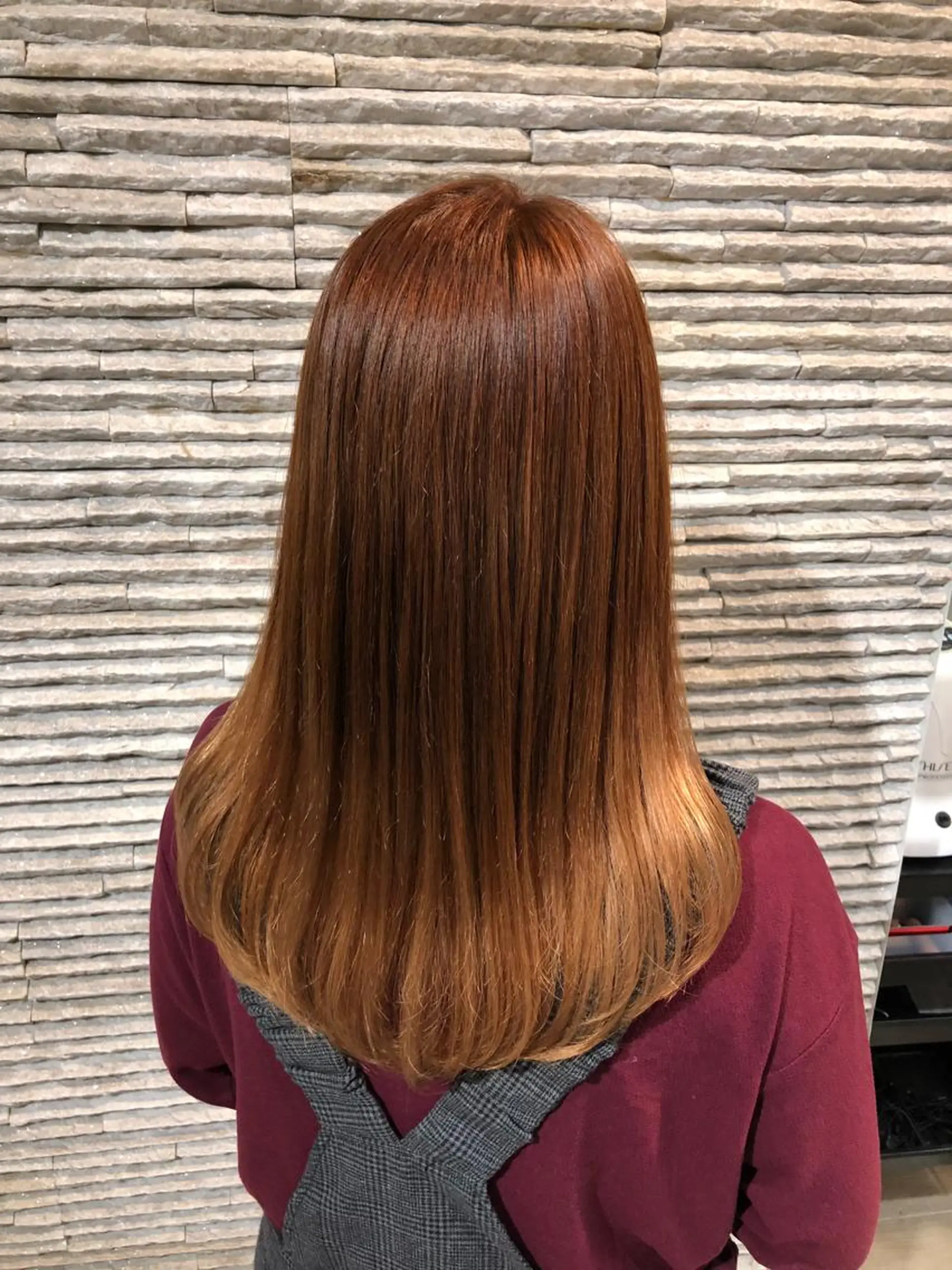 セミロング カラー 嶋田 ゆきのヘアスタイル