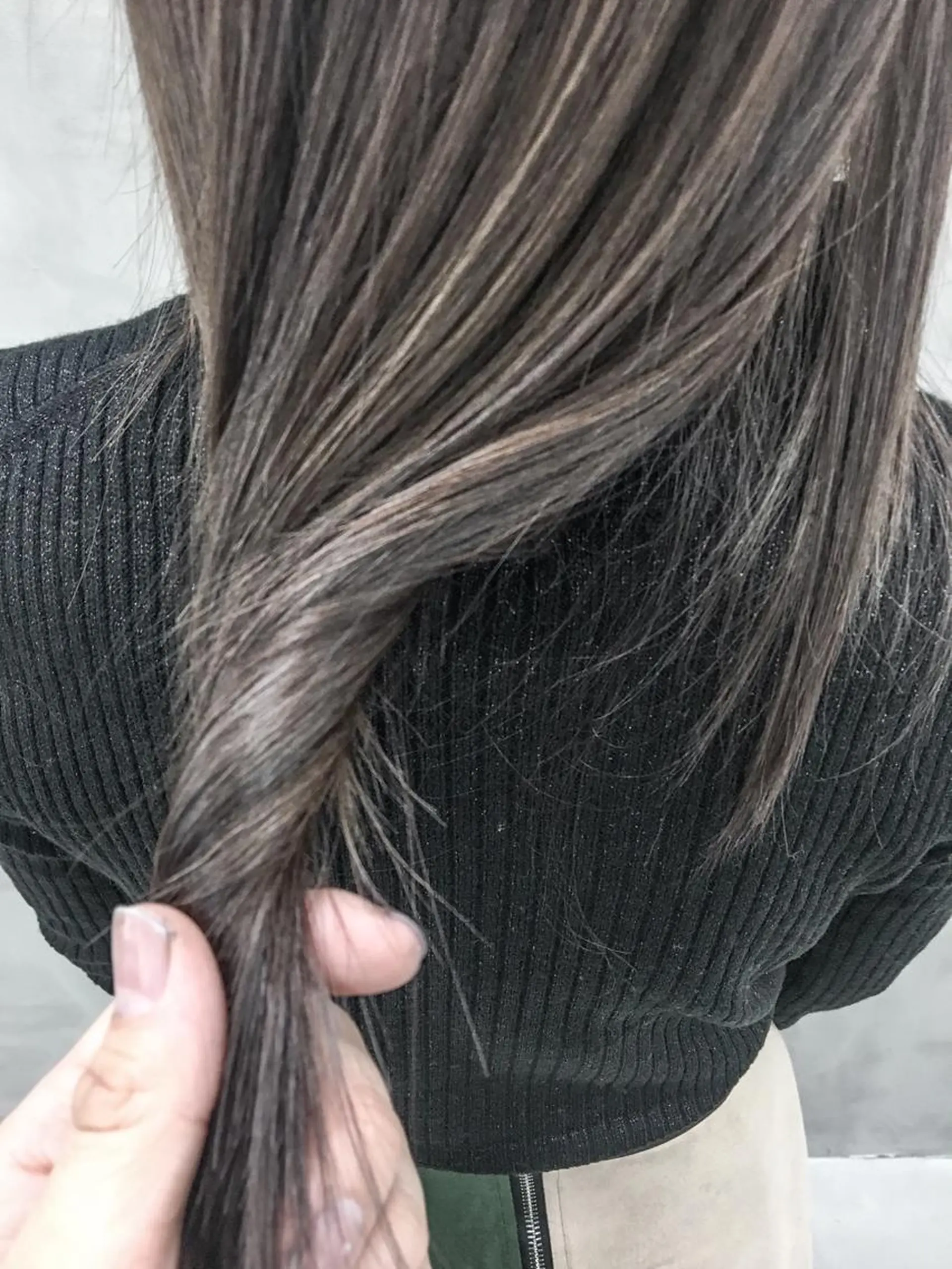 カラー ベージュカラー ハイライトカラー イルミナカラー ヘッドスパ (女性限定)🍋モエのヘアスタイル