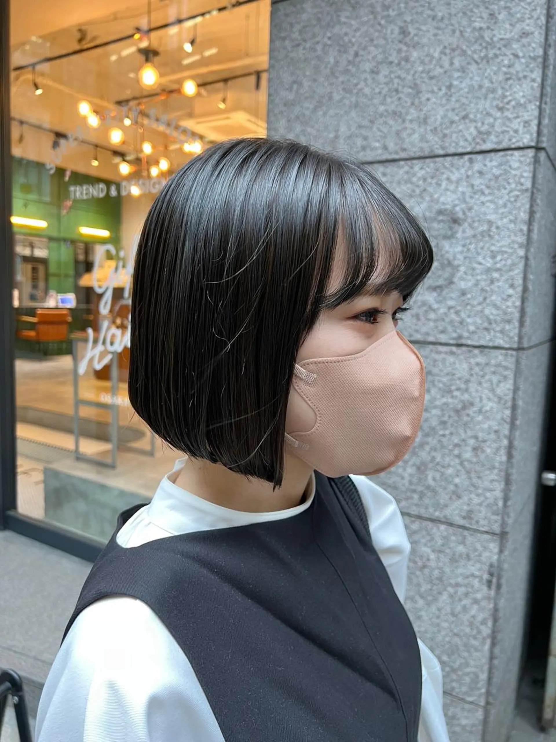 ショート カラー グレージュ オリーブグレージュ オリーブグレー THINK SHOP sakiのヘアスタイル