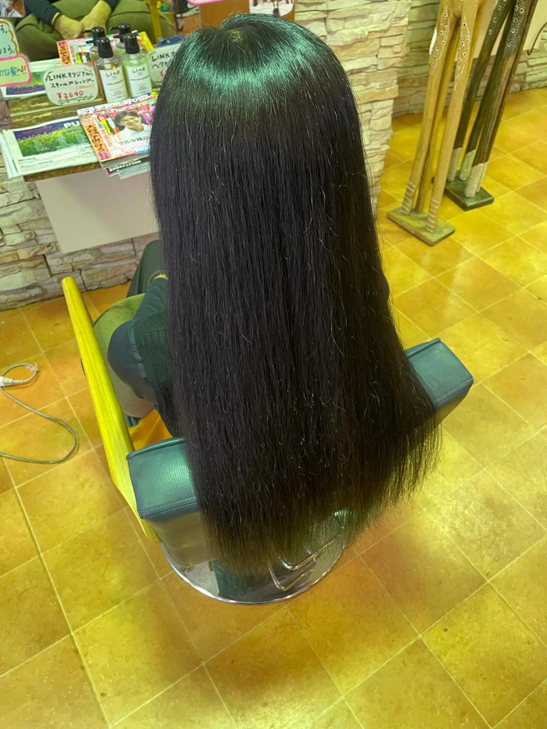 ロング 山口 彩海のヘアスタイル