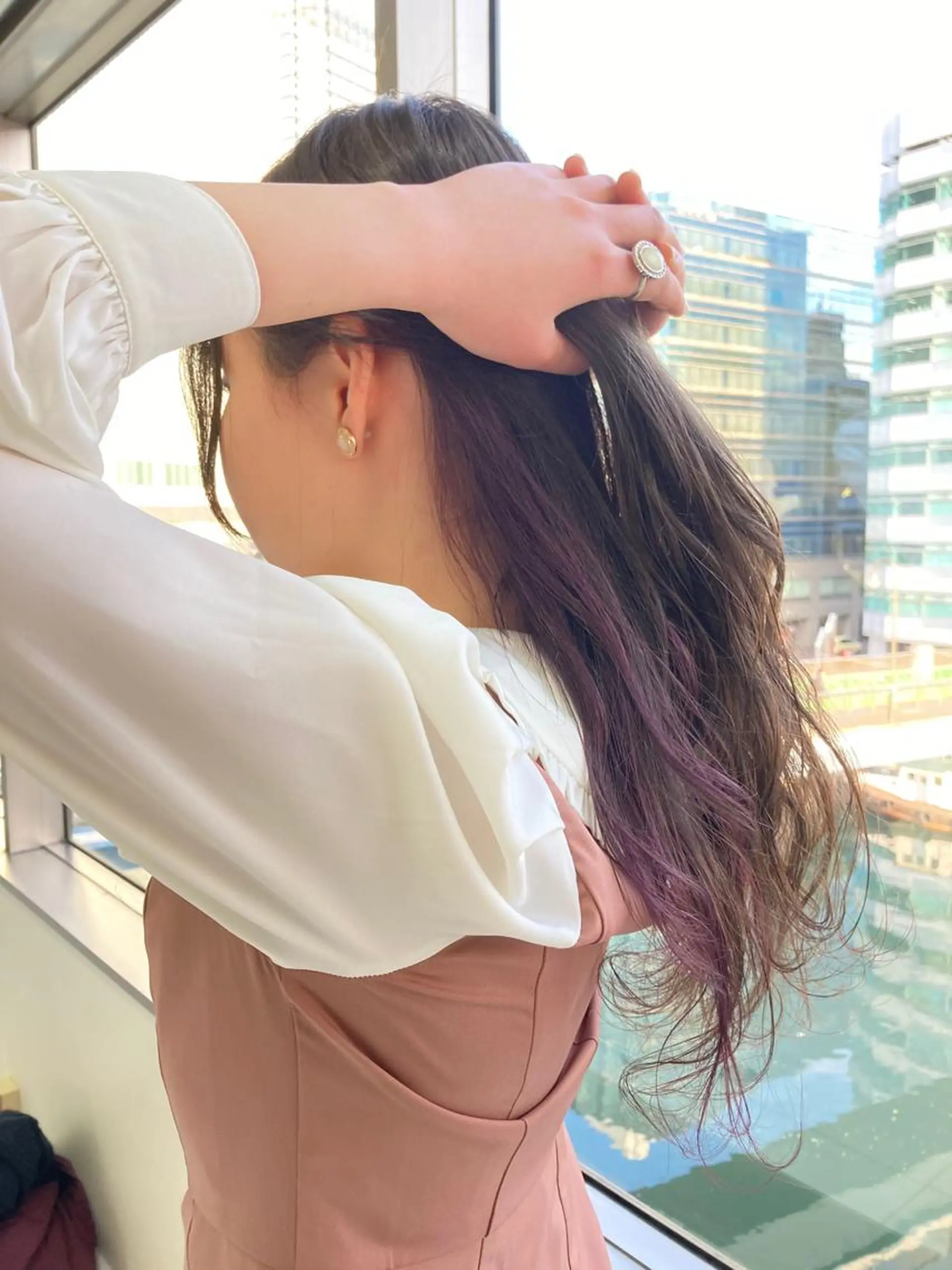 ロング カラー ヘアアレンジ デザインカラー✨ 日高桃佳のヘアスタイル