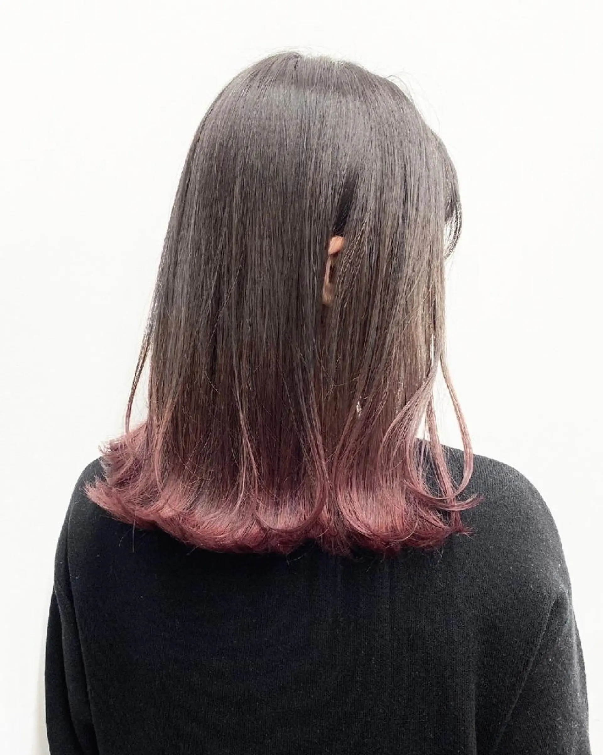 ミディアム カラー siesta by amble luxeのヘアスタイル