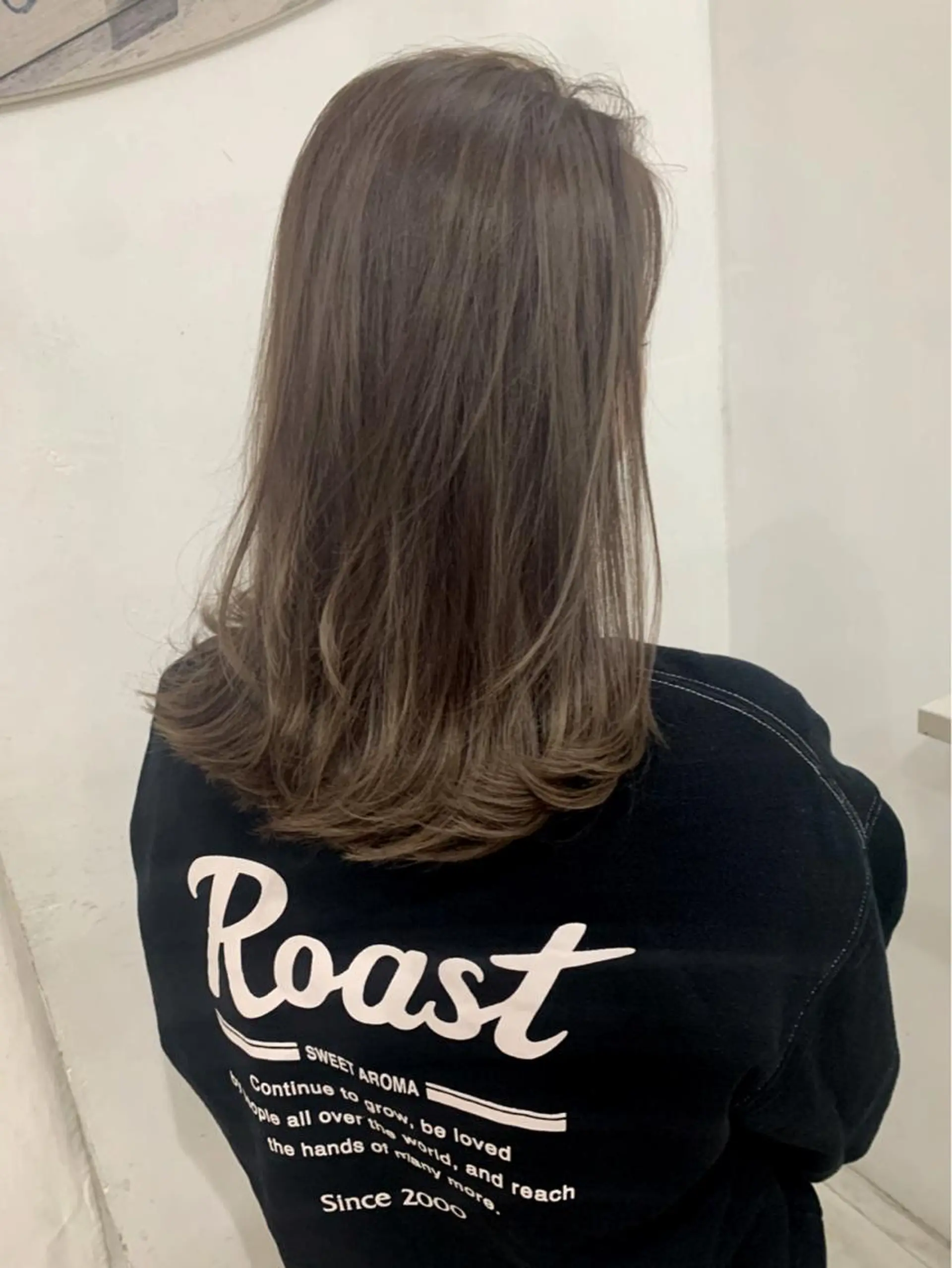 セミロング カラー カット ヘアカラー 京都大人女性ショート 徒歩1分/秋山のヘアスタイル