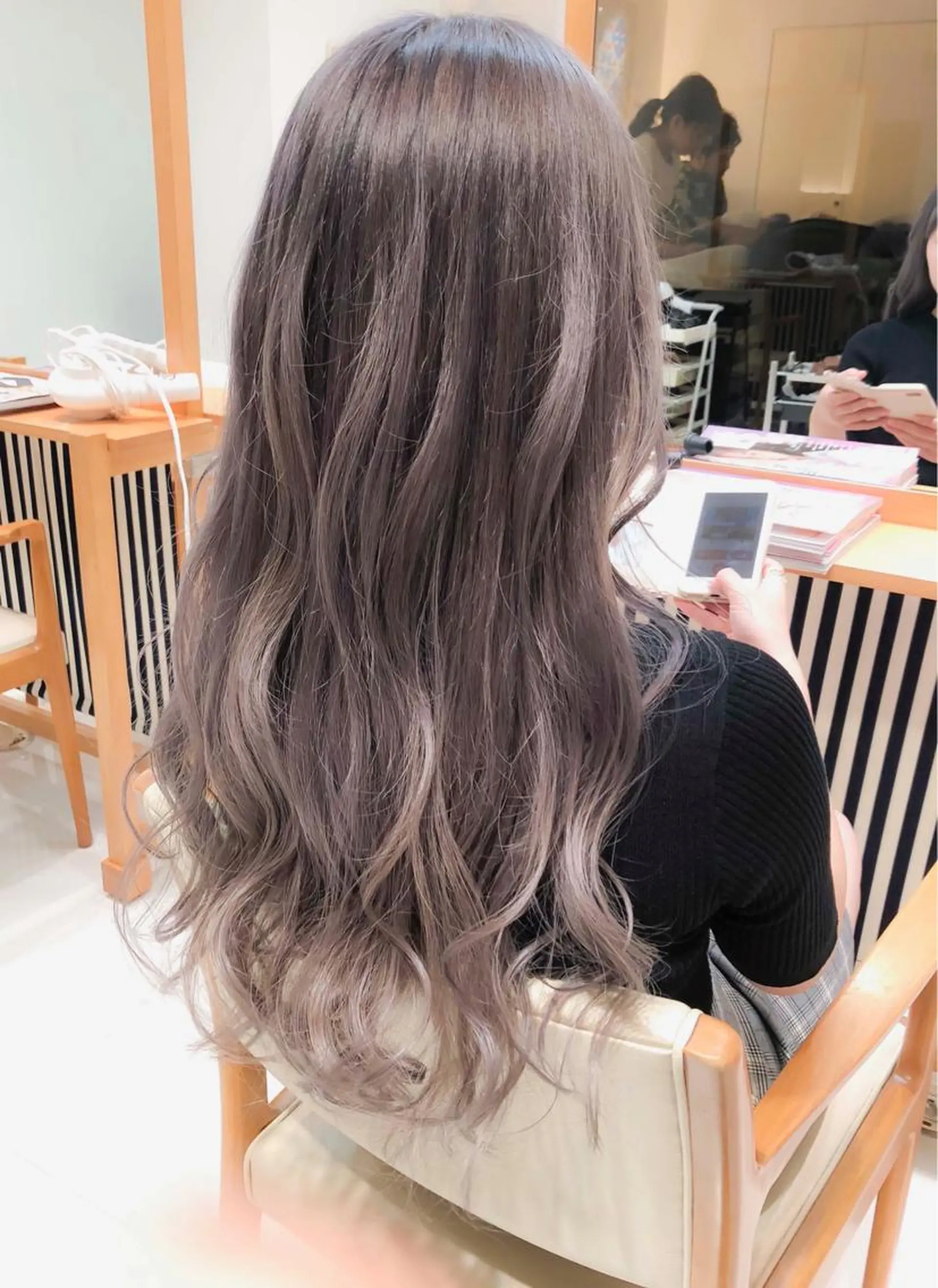 ロング カラー Days 透明感カラーのヘアスタイル