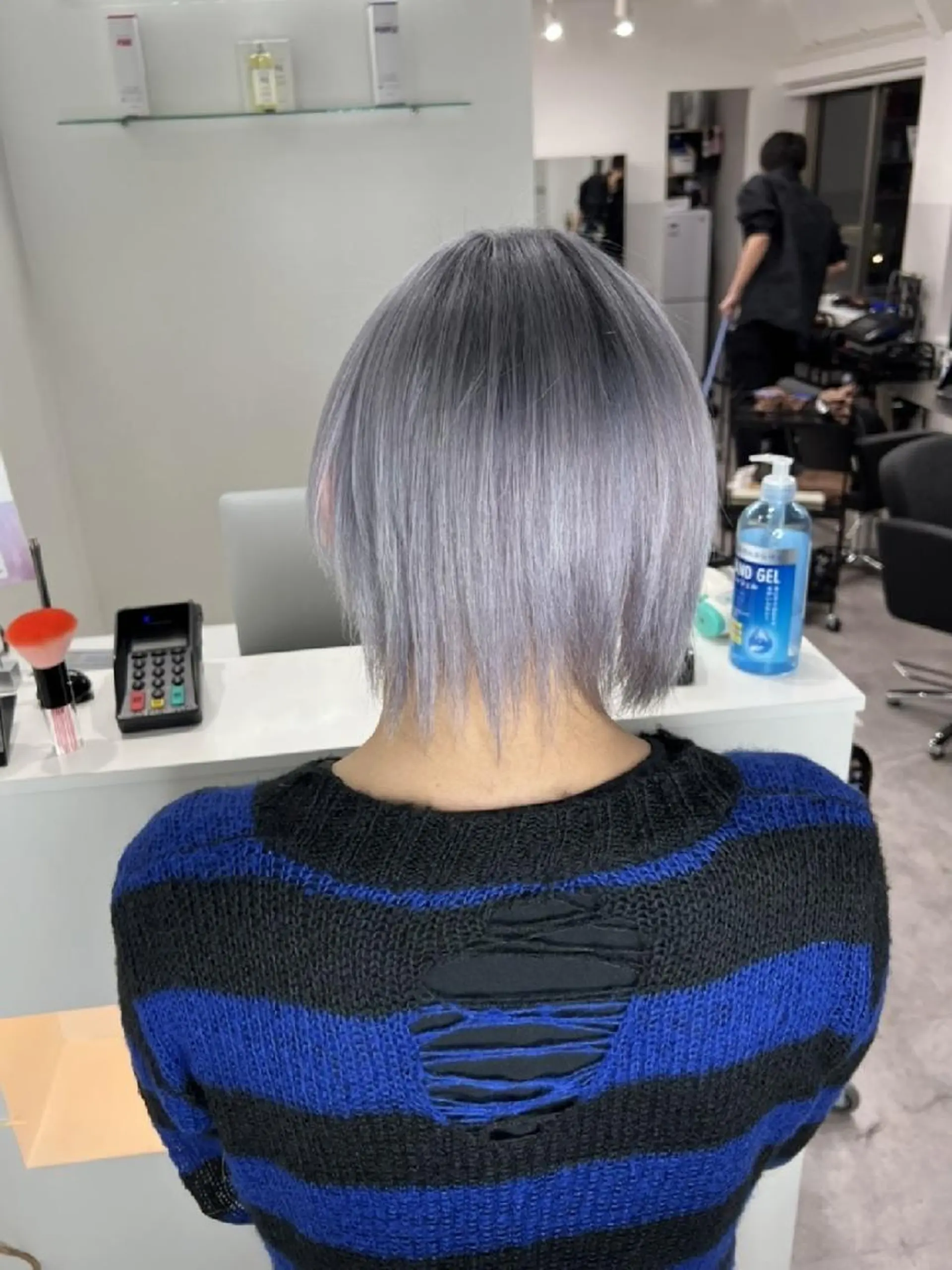 ショート カラー ヘアアレンジ メンズ メンズブリーチ ブリーチ ダブルカラー シルバー ヘアカラー トリートメント ✨カチモリ✨レイヤー 韓国ヘア🇰🇷ゆいのヘアスタイル