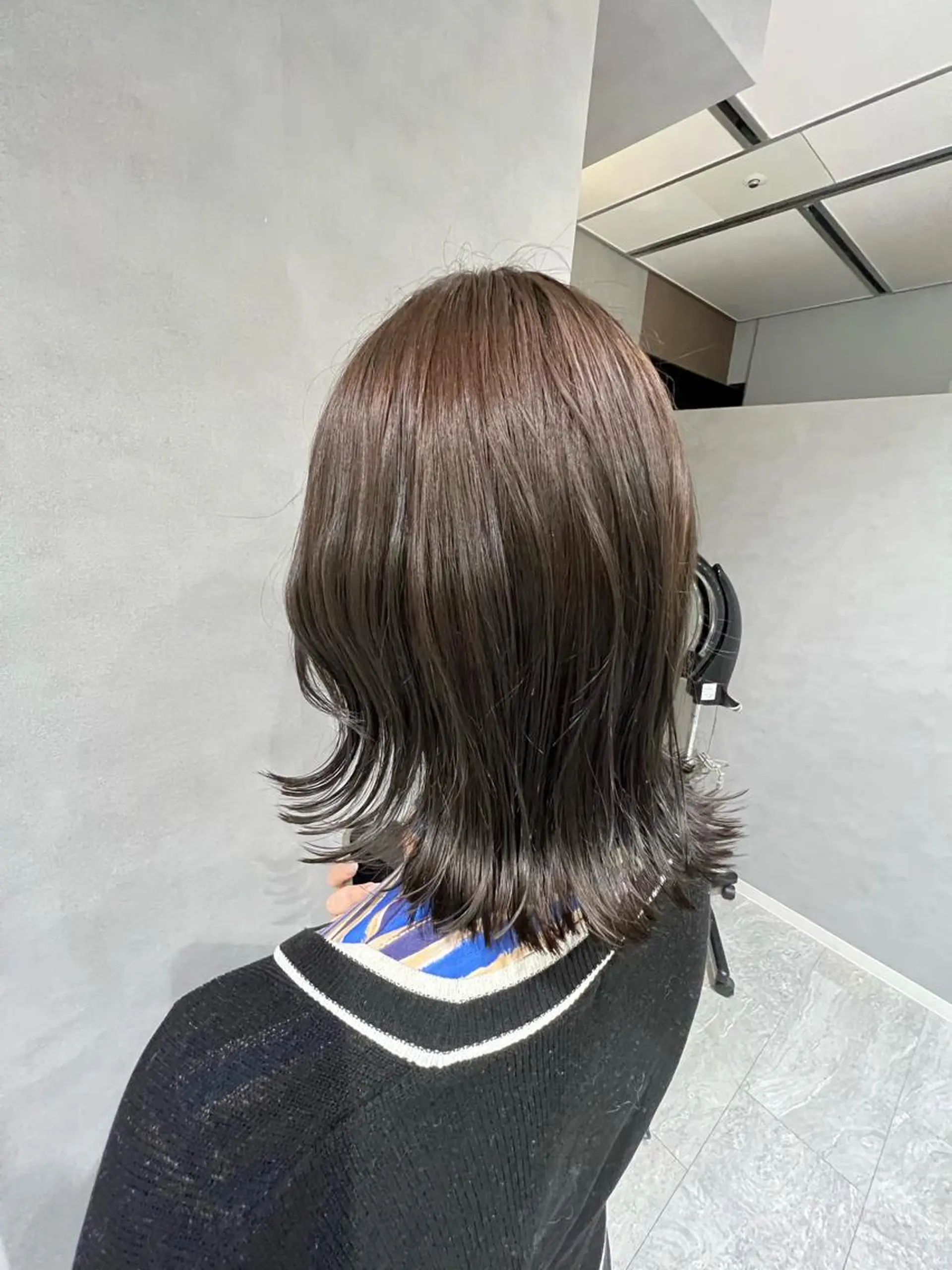 ミディアム カラー 桑原 希吏のヘアスタイル
