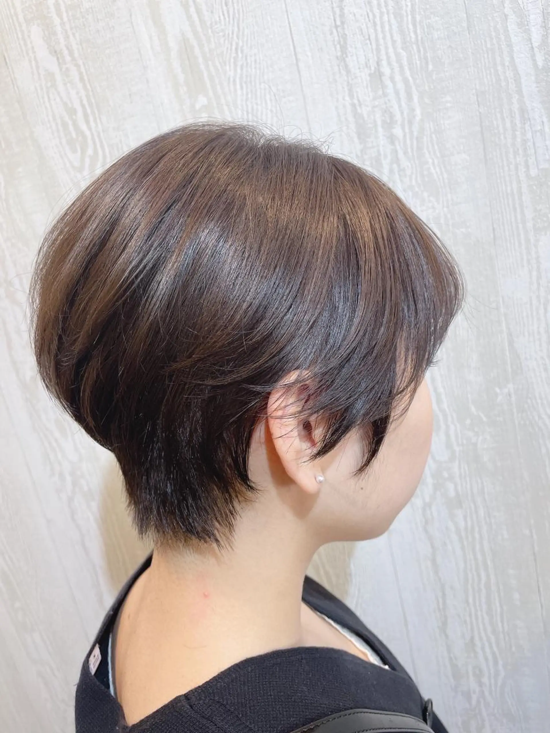 ショート カラー ヘアアレンジ HUENEST アカデミーサロンのヘアスタイル