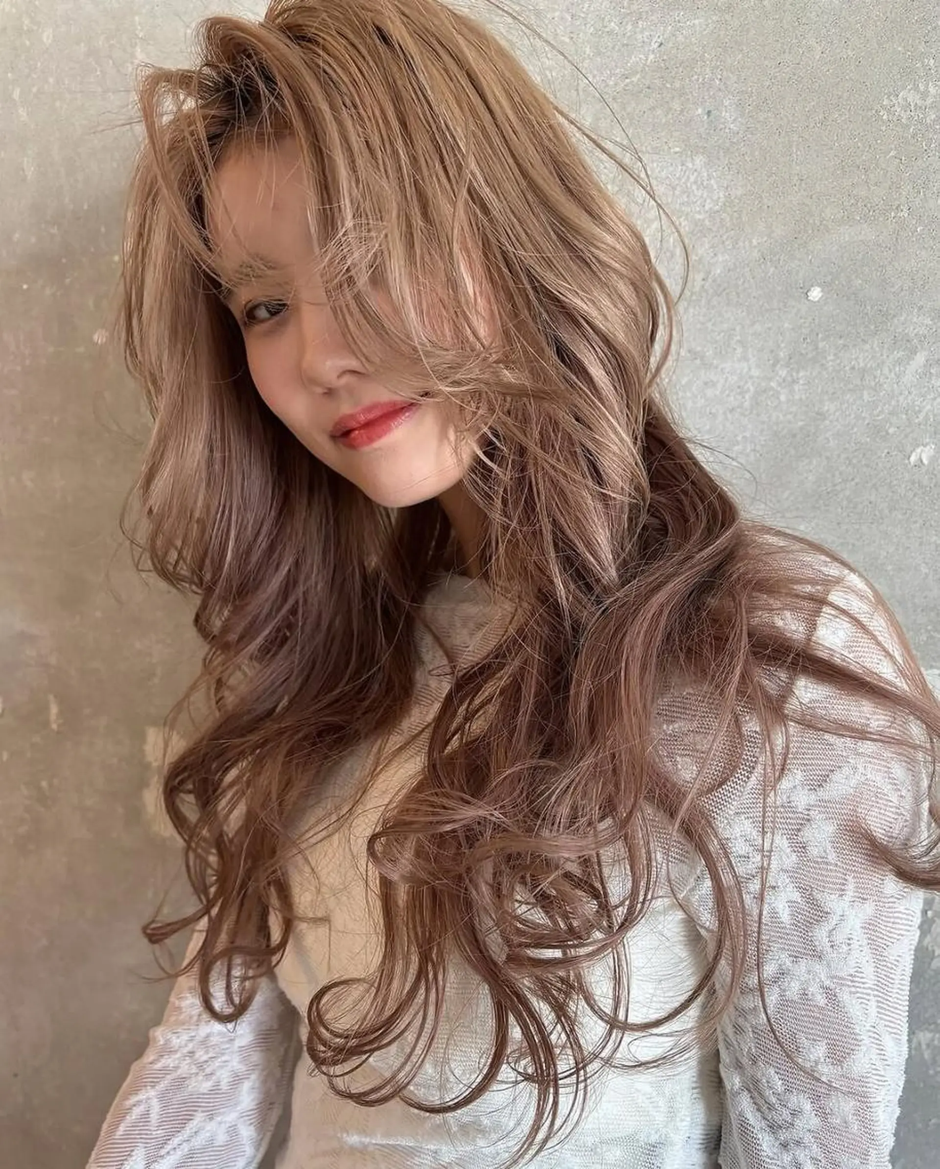 ロング カット ヘアカラー トリートメント 伊藤 裕治のヘアスタイル