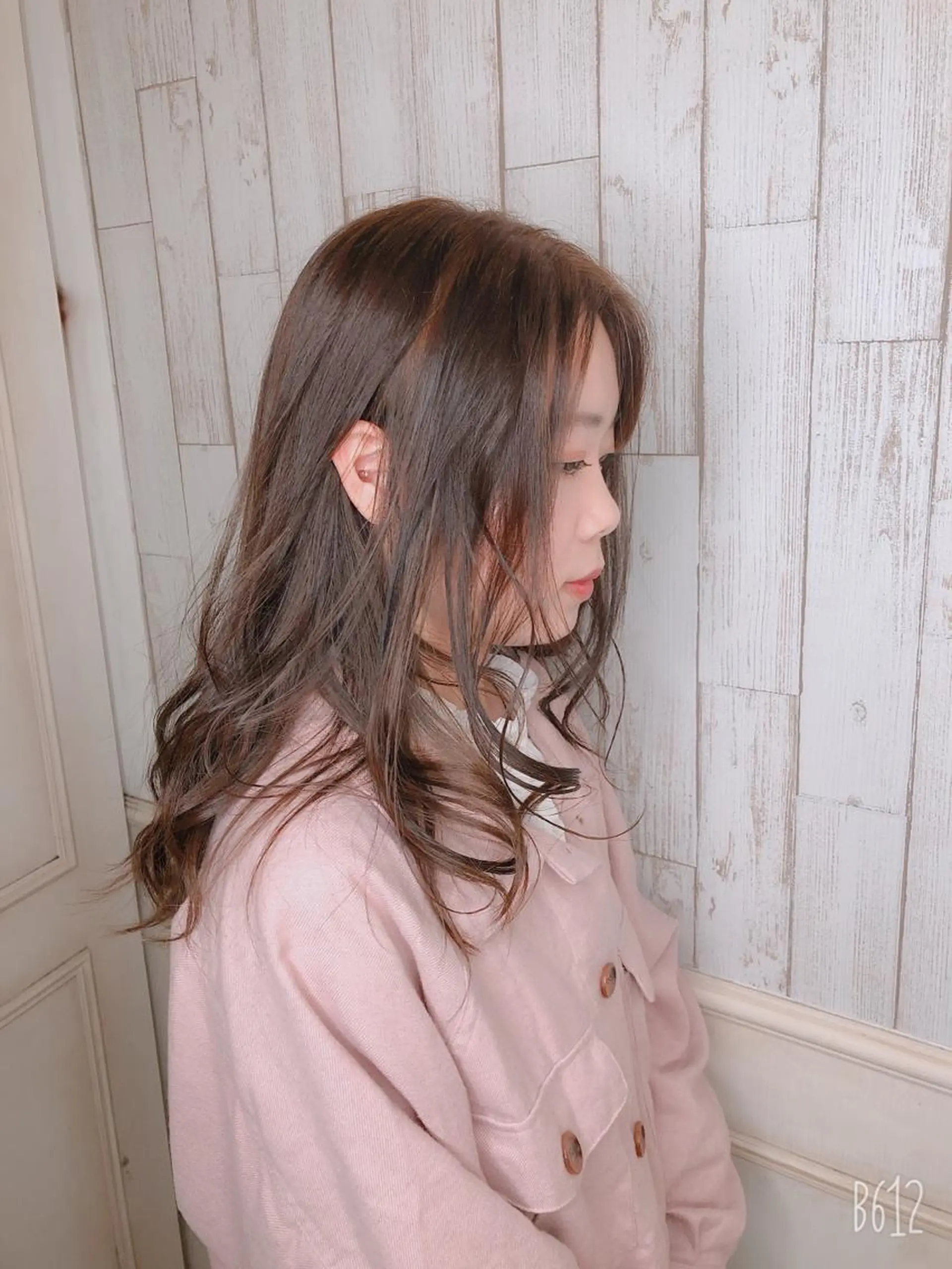 セミロング カラー デザインカラー🎨 下北沢 / 磯部のヘアスタイル