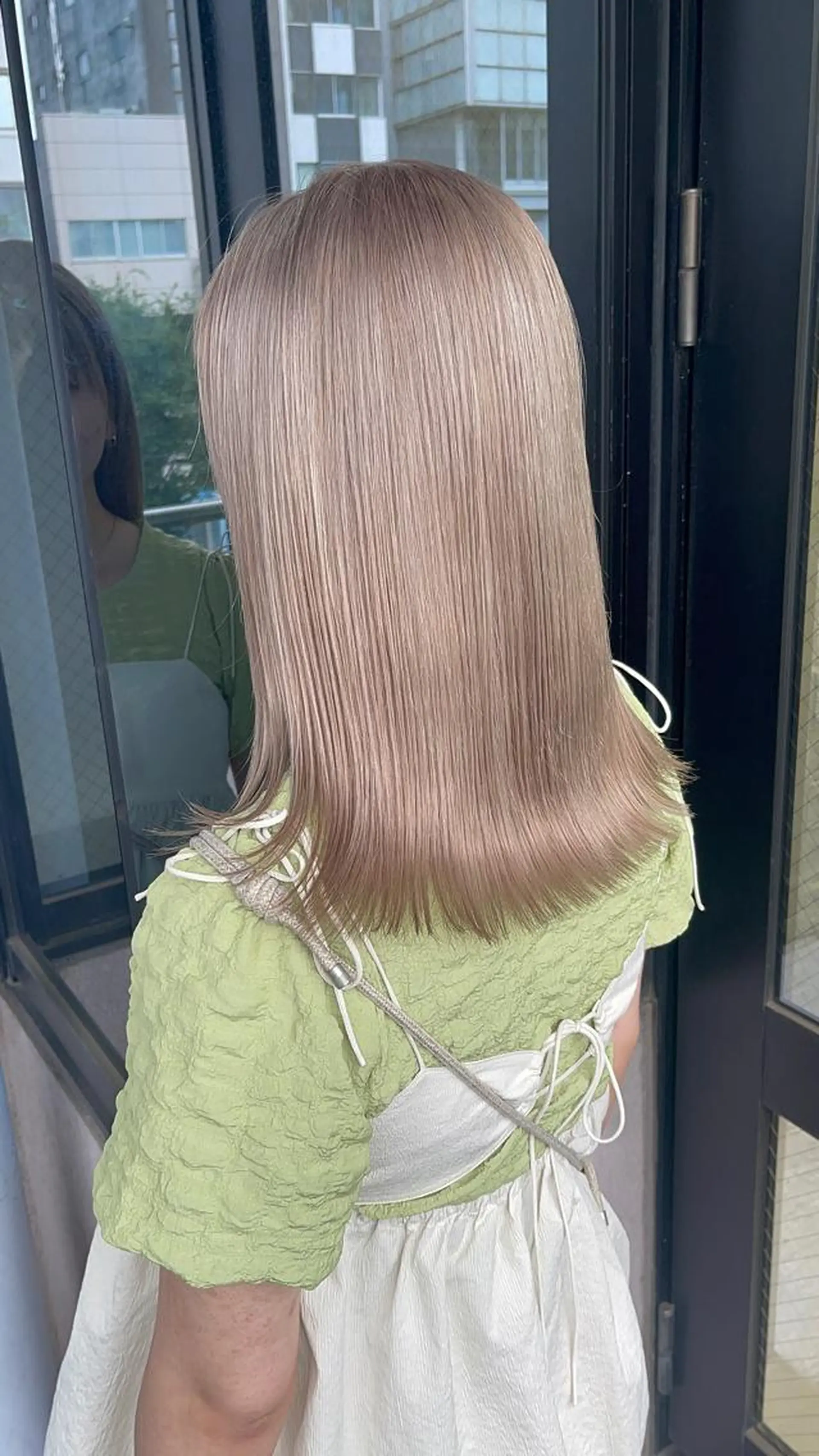 ミディアム カラー 高島大登/顔周り /レイヤーカットのヘアスタイル