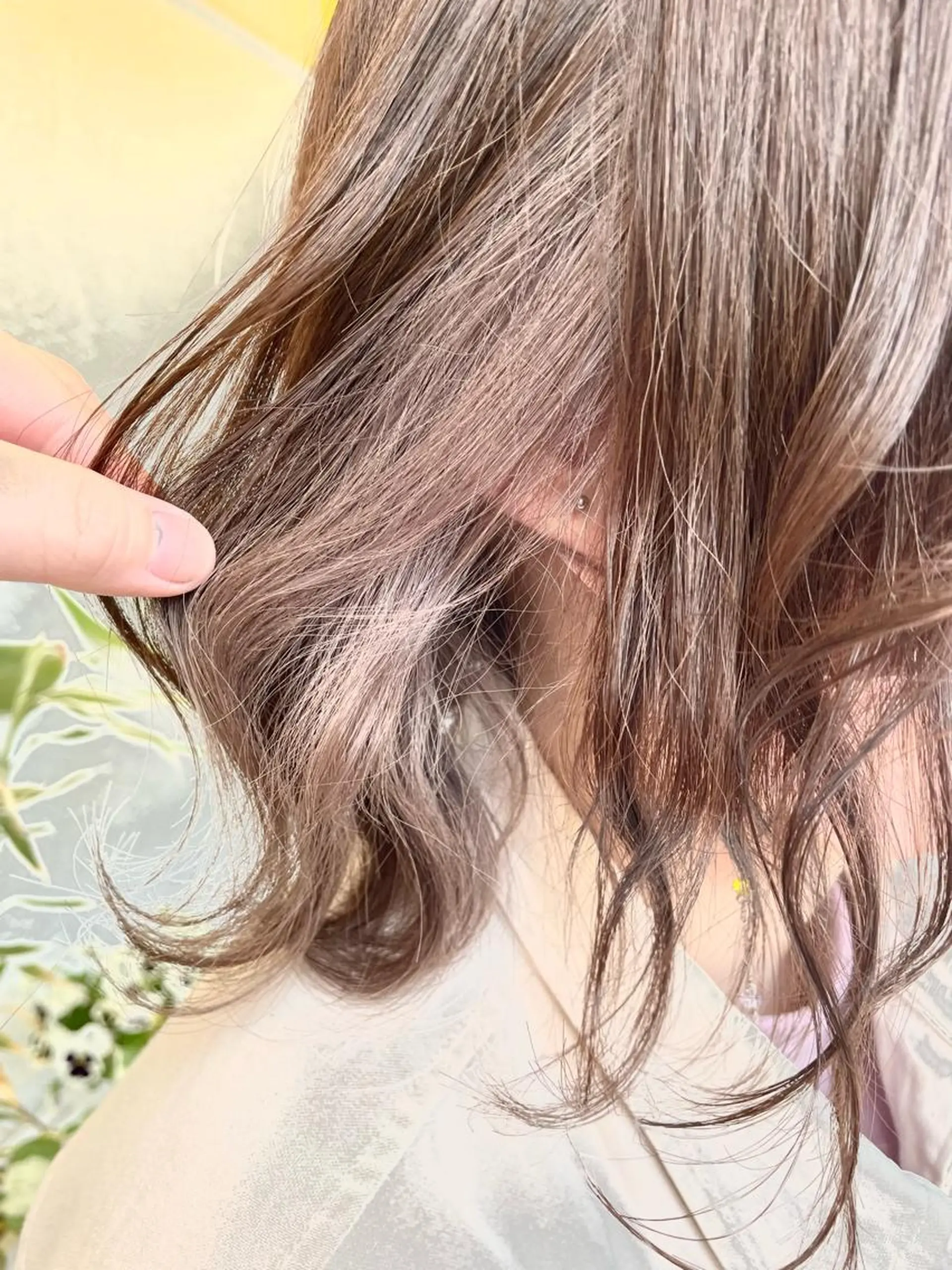 ミディアム ヘアカラー 菊池 栄里奈のヘアスタイル