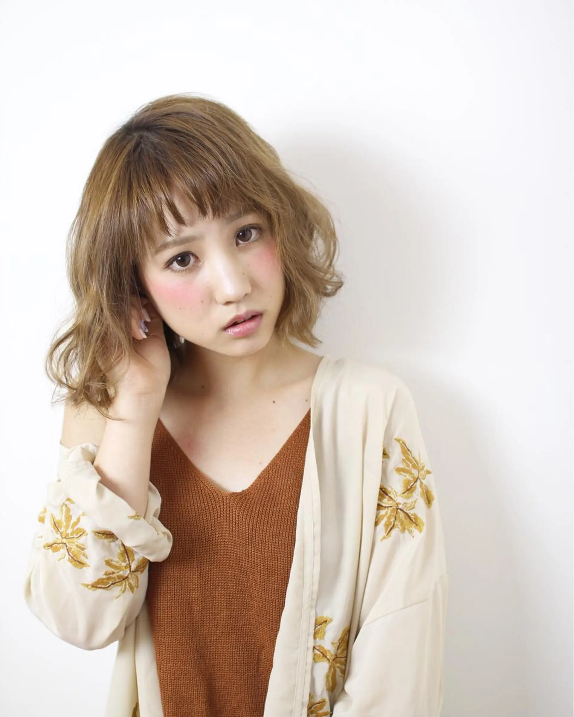 ミディアム カラー 縮毛矯正/髪質改善 🌷あかおのヘアスタイル