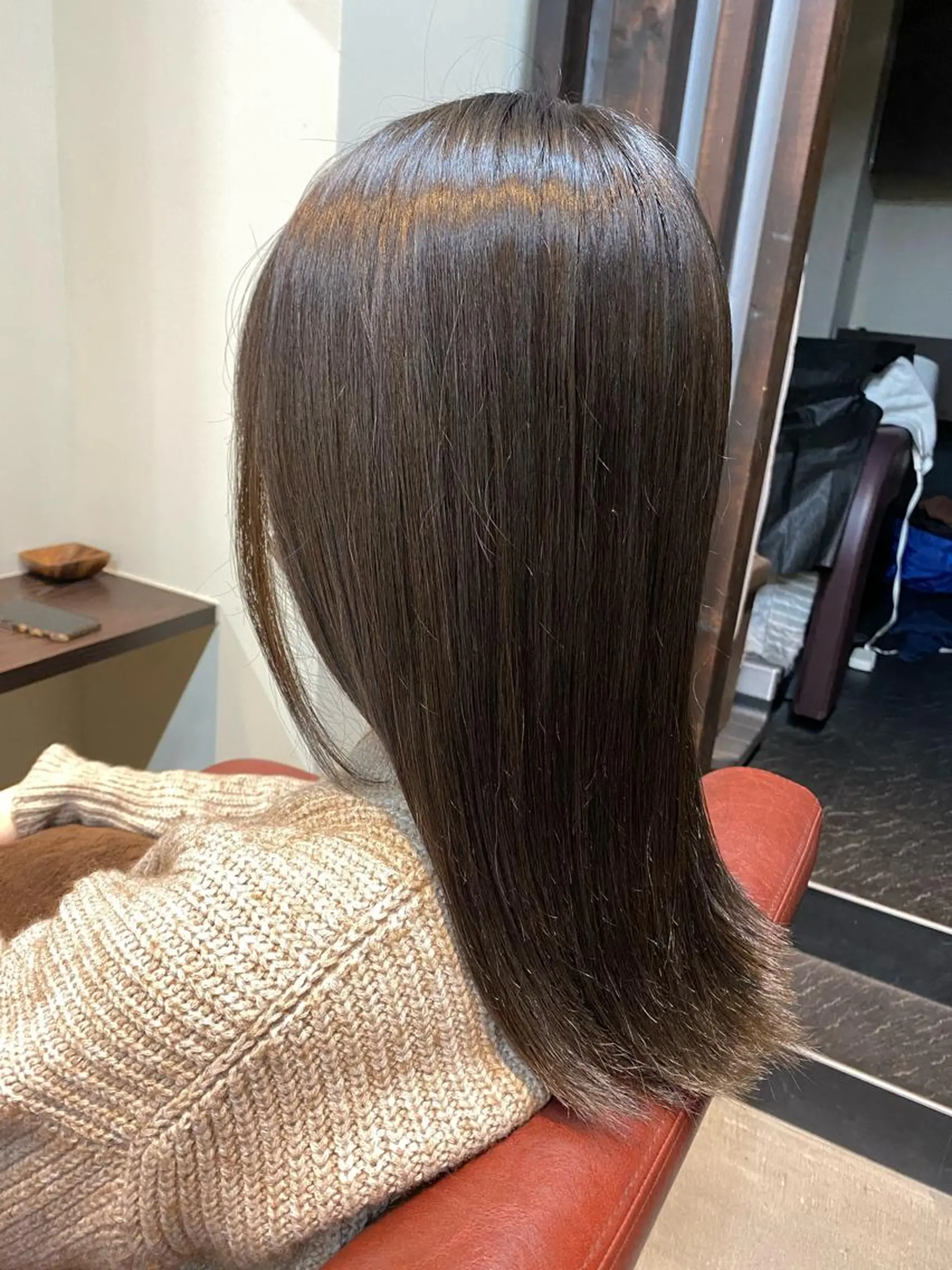 セミロング 水谷 菜央のヘアスタイル