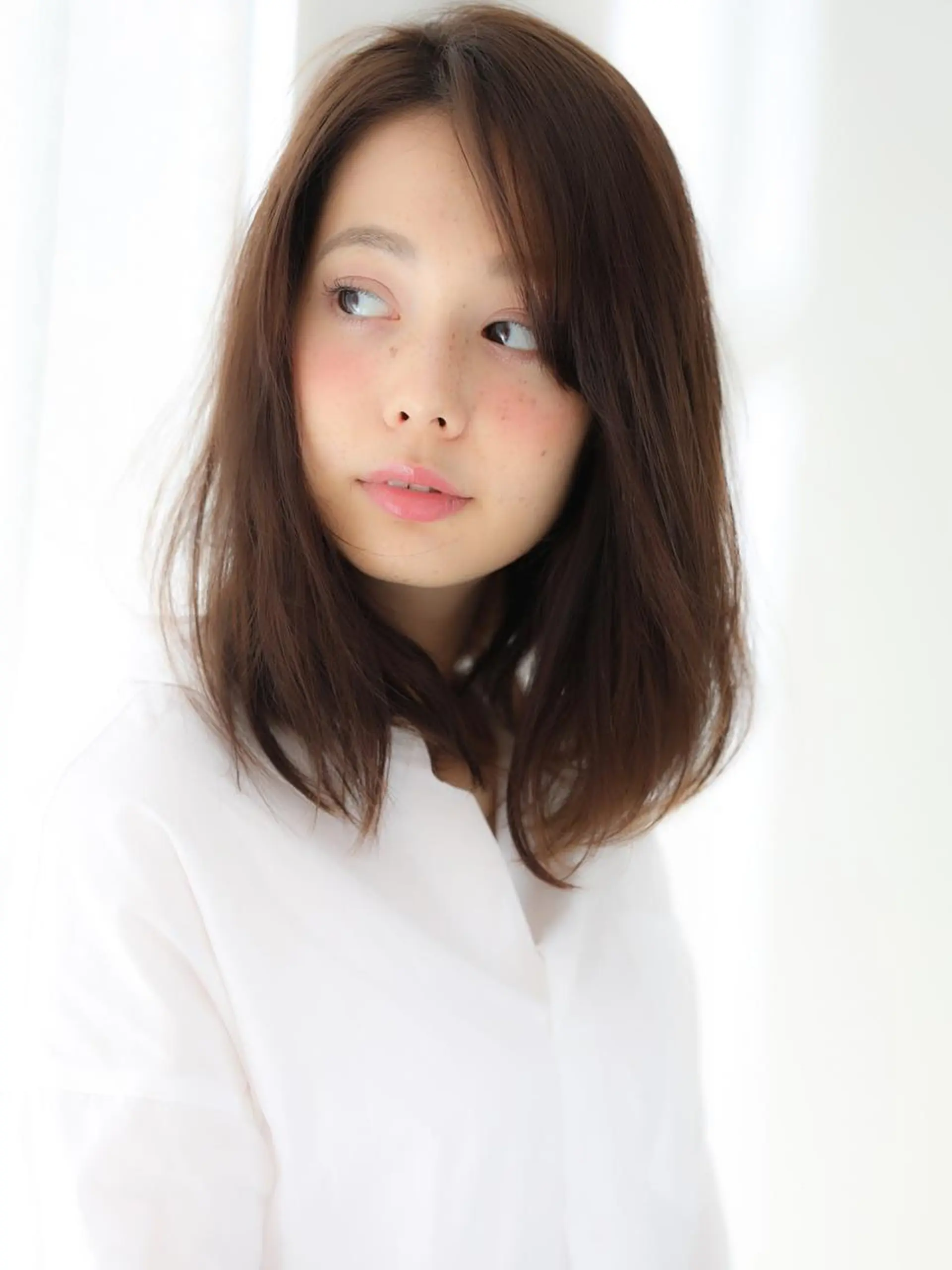 ミディアム カラー レイヤーカット✂️ 横浜No1♡下鳥翔子のヘアスタイル